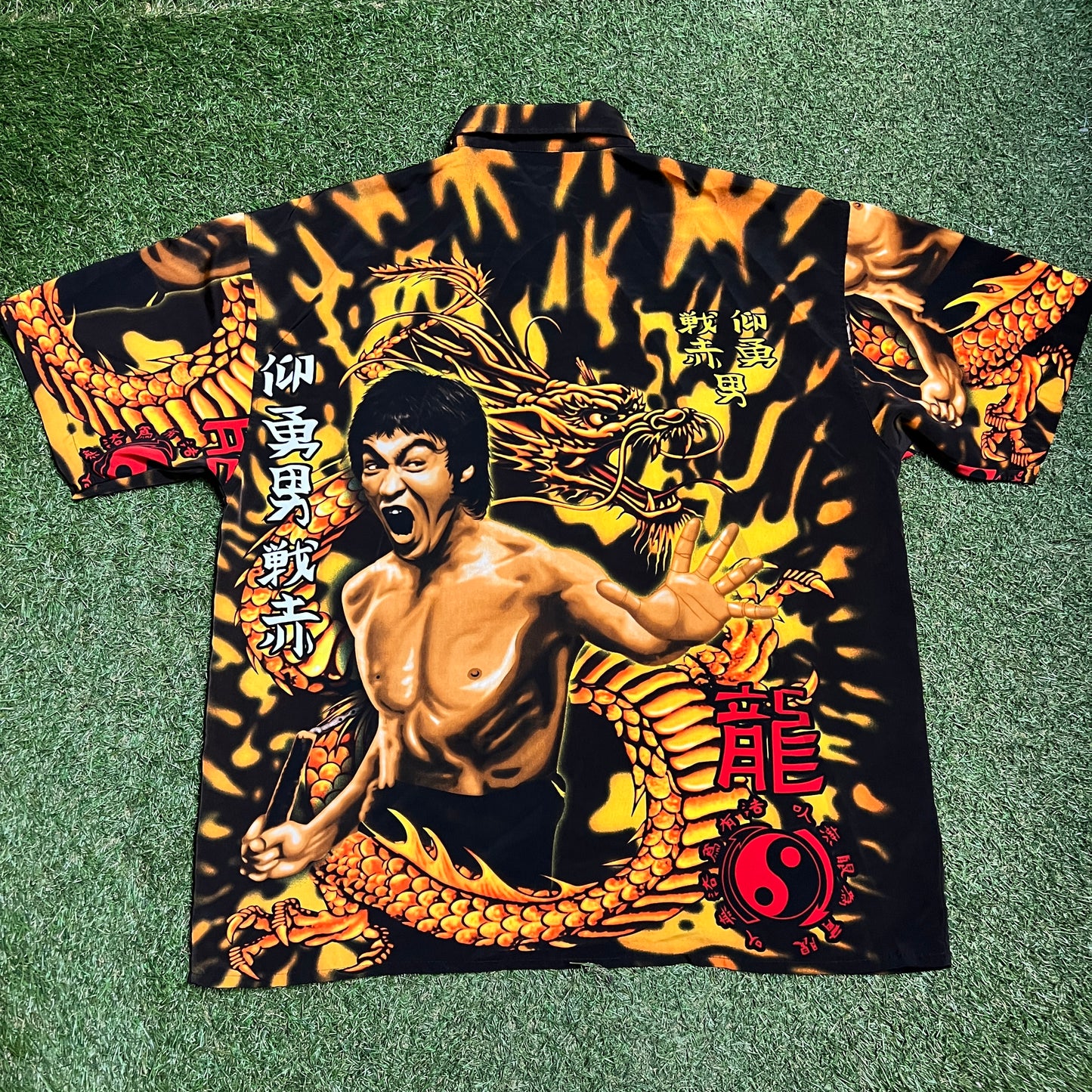 Bruce Lee AOP Short Sleeve Button Up Size XXL USED v15578