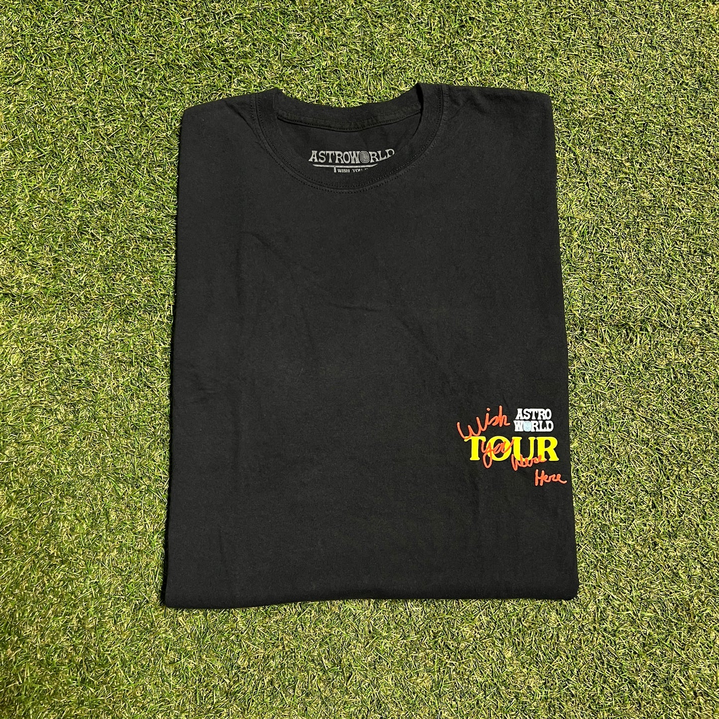 Travis Scott Astroworld Look Mon Black Tee Size Large NEW x13044