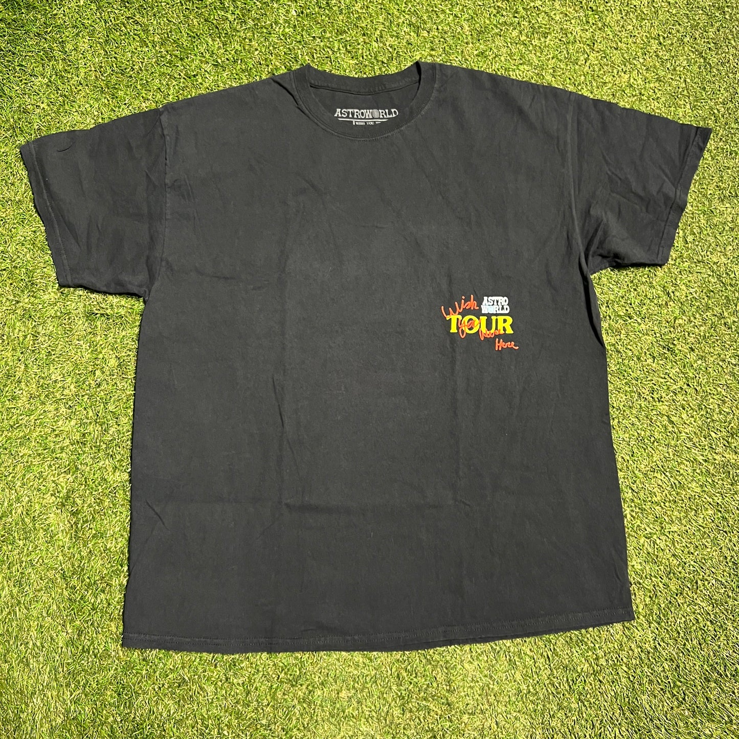 Travis Scott Astroworld Look Mon Black Tee Size Large NEW x13044
