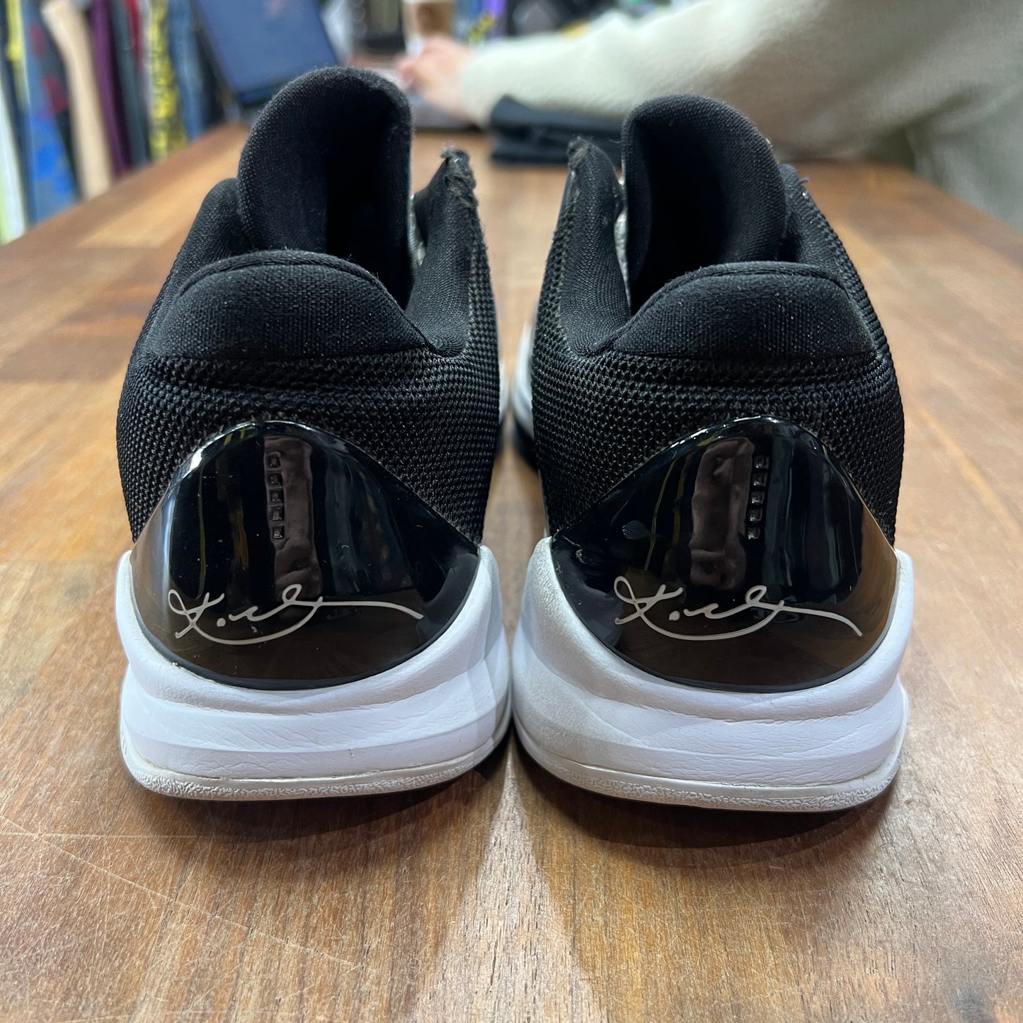 Kobe 5 Silver Black Low SAMPLES Size 8 USED s13779
