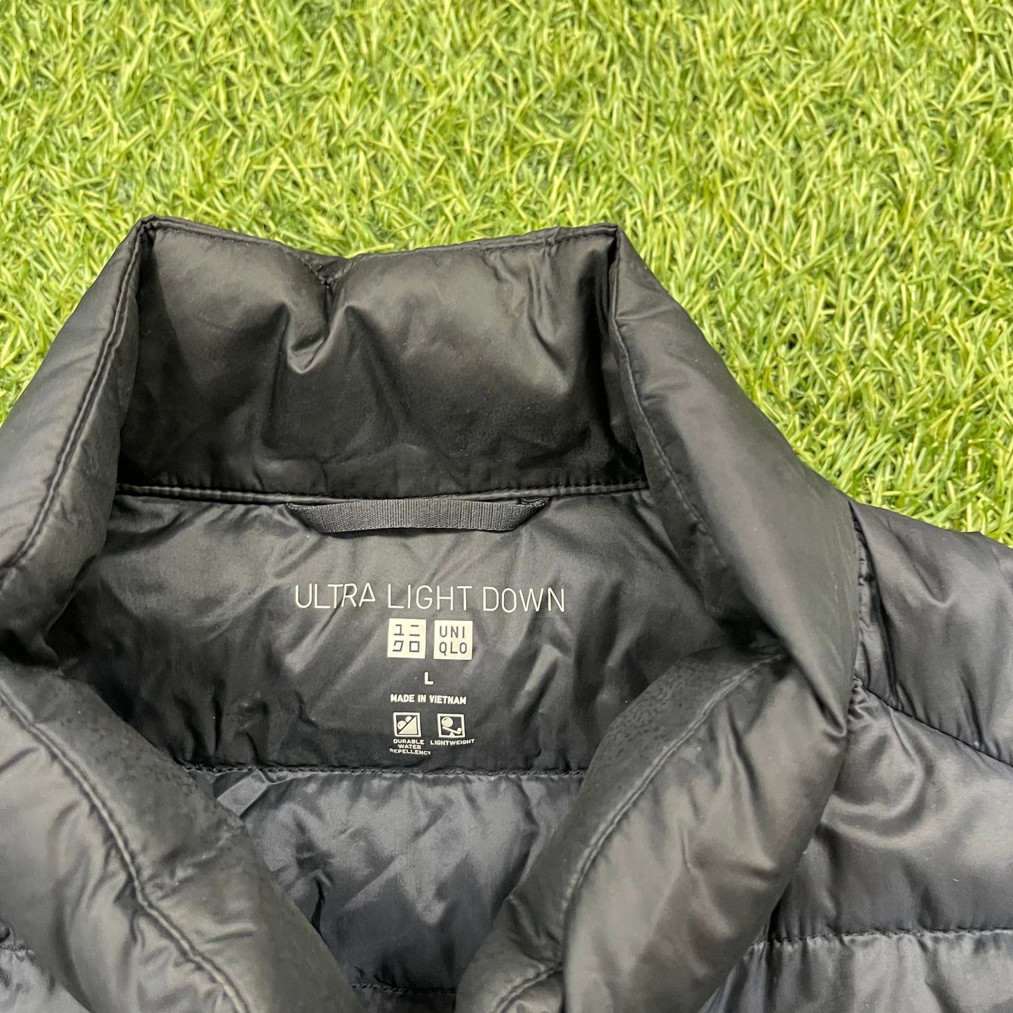 Uniqlo MicroDown Vest Navy Size Large V14631