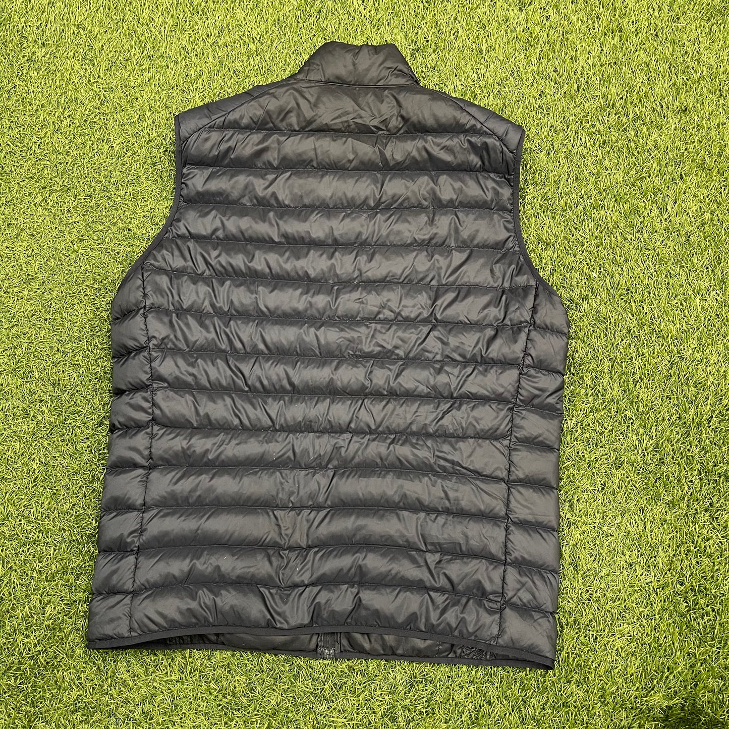 Uniqlo MicroDown Vest Navy Size Large V14631