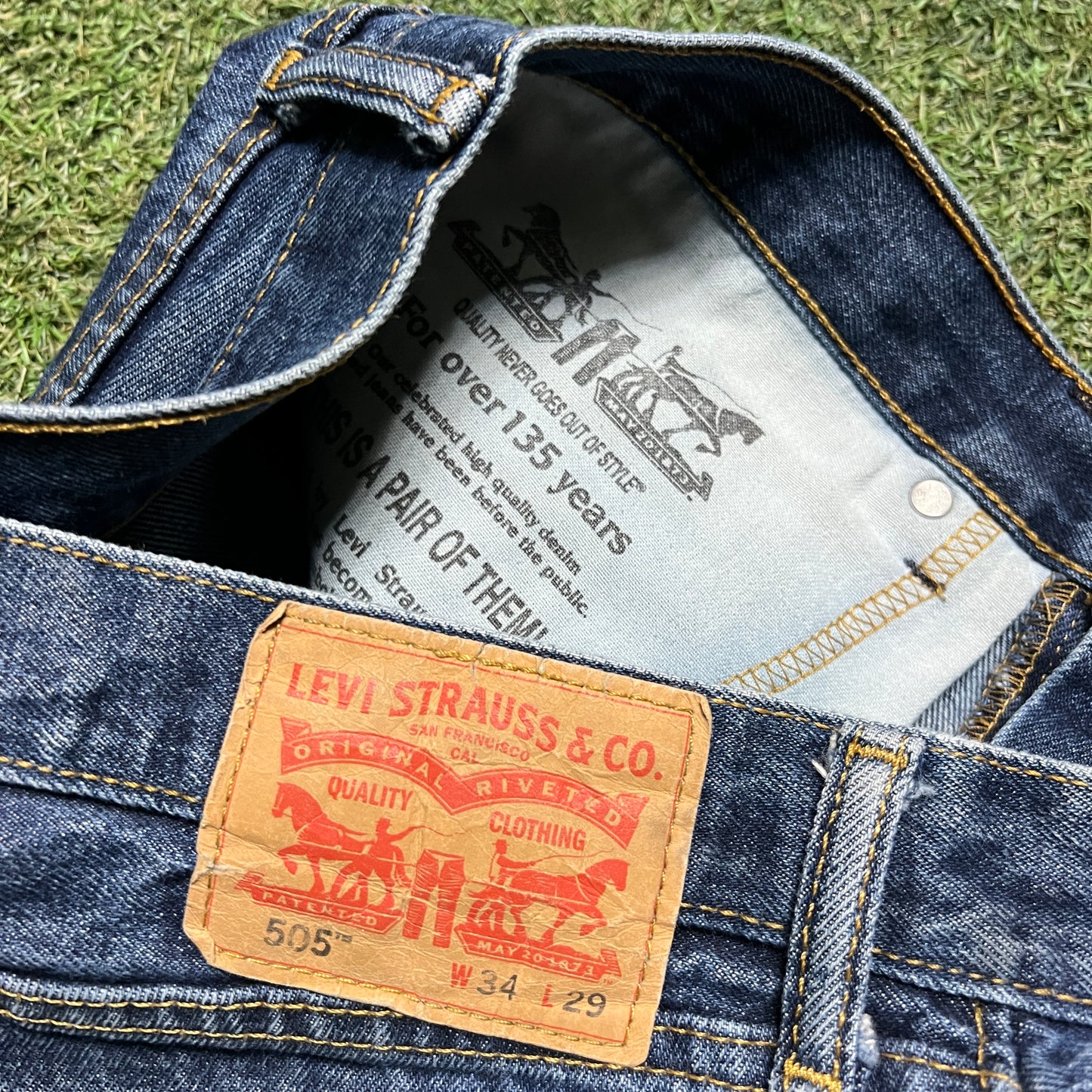 Levi 505s Cropped Blue Size 34x29 USED v14578