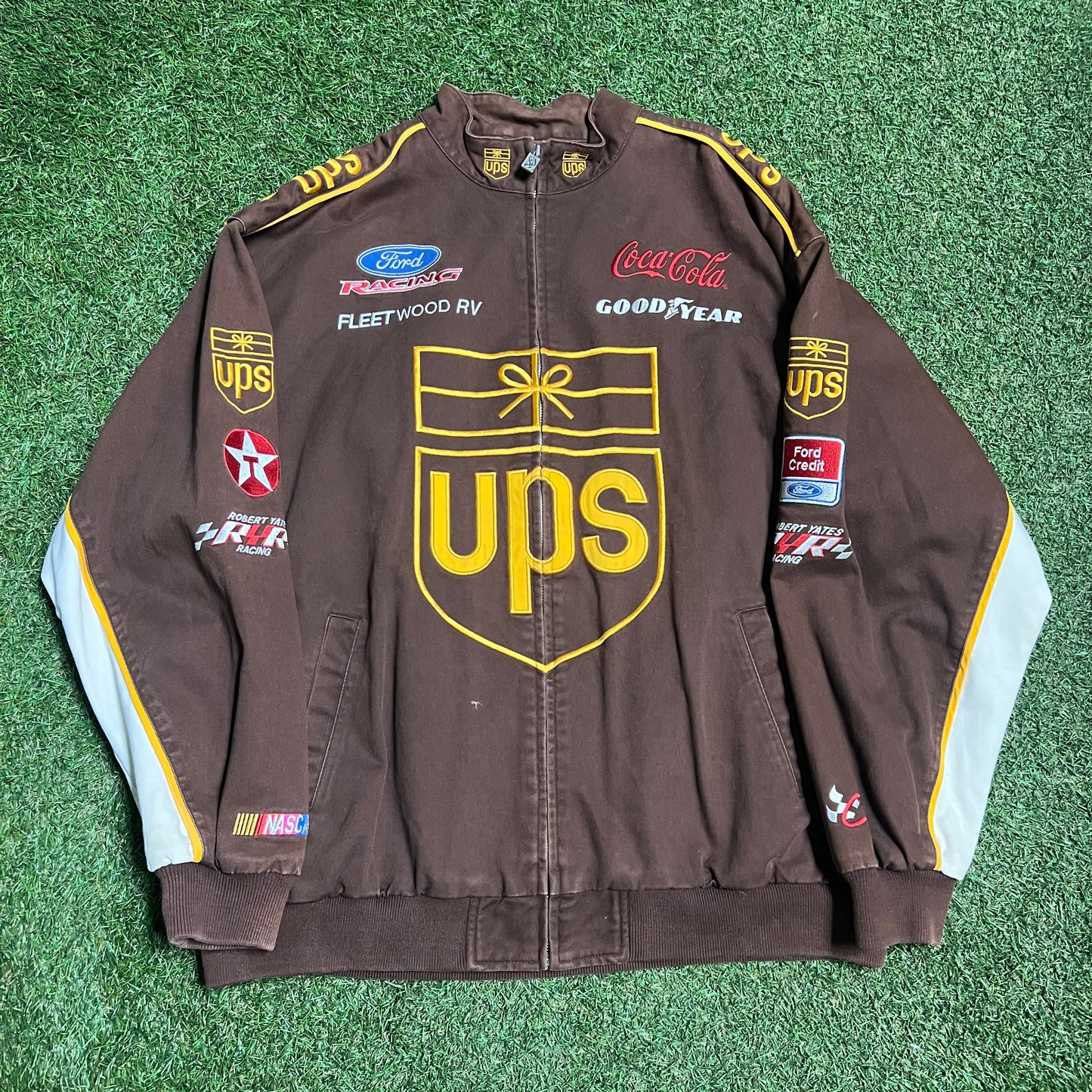 Y2K Nascar UPS Brown AOP Jacket Size XL USED v15672