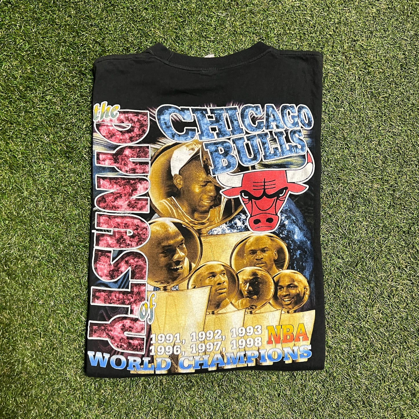 Vintage Chicago Bulls Double Three Peat Dynasty Tee black Size Large USED v13940