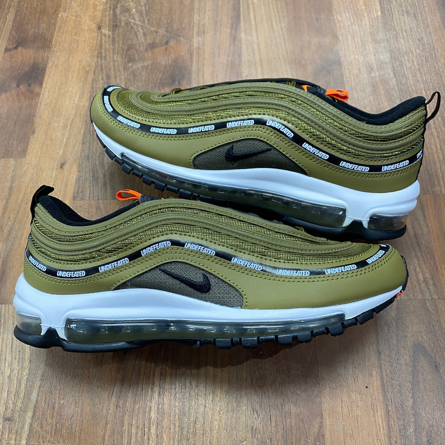 Nike Air Max 97 Undefeated Militia Green Size 8.5 NEW s3049
