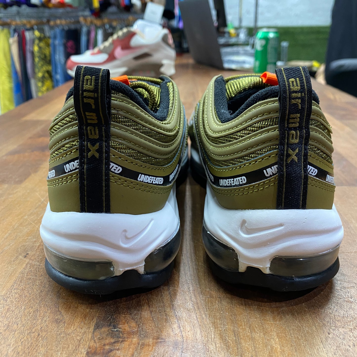 Nike Air Max 97 Undefeated Militia Green Size 8.5 NEW s3049