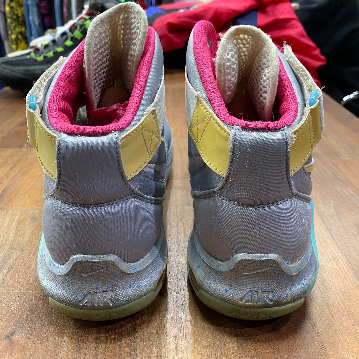 Nike HyperMax Marty Mcfly 2009 Size 12 USED s8236
