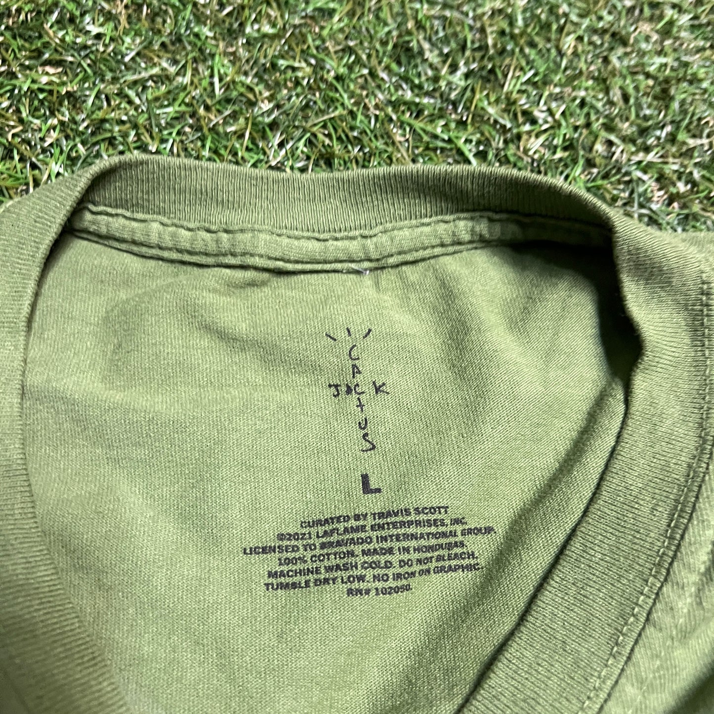 Travis Scott Rolling Loud NYC Exclusive portal to our world tee olive Size Large USED x11400