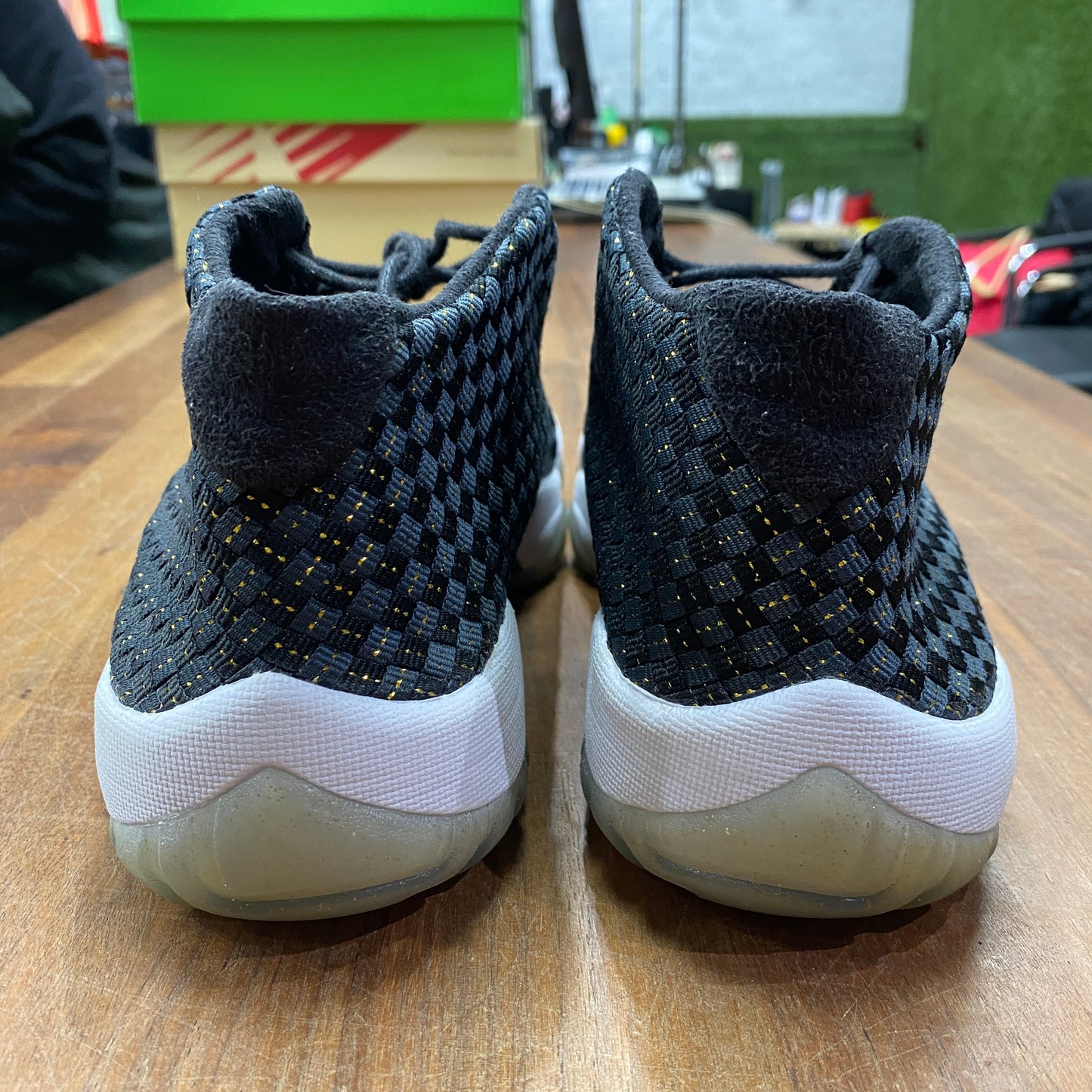 Jordan 11 Future Samples Size 9.5 USED s2310