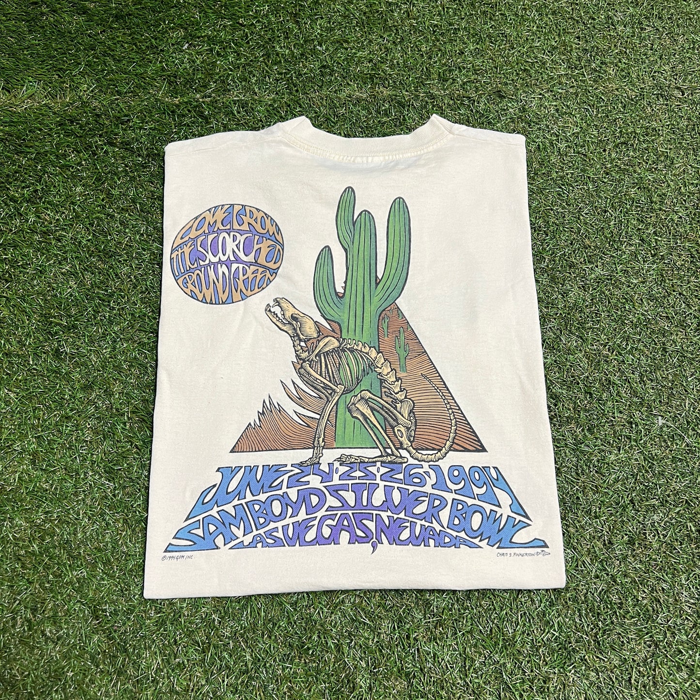 1994 grateful dead vegas head tee white Size Large USED v13951