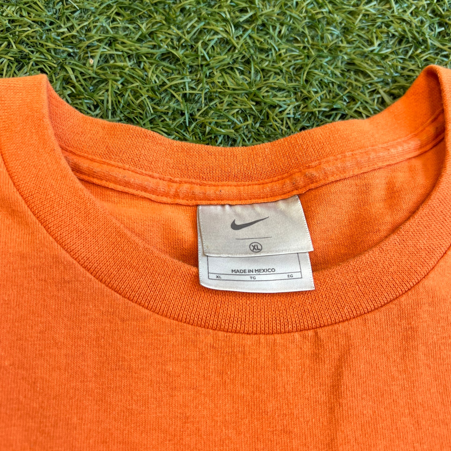 Y2K Nike Silver Tag Orange Tee/Black Spellout Logo Size XL USED v15751