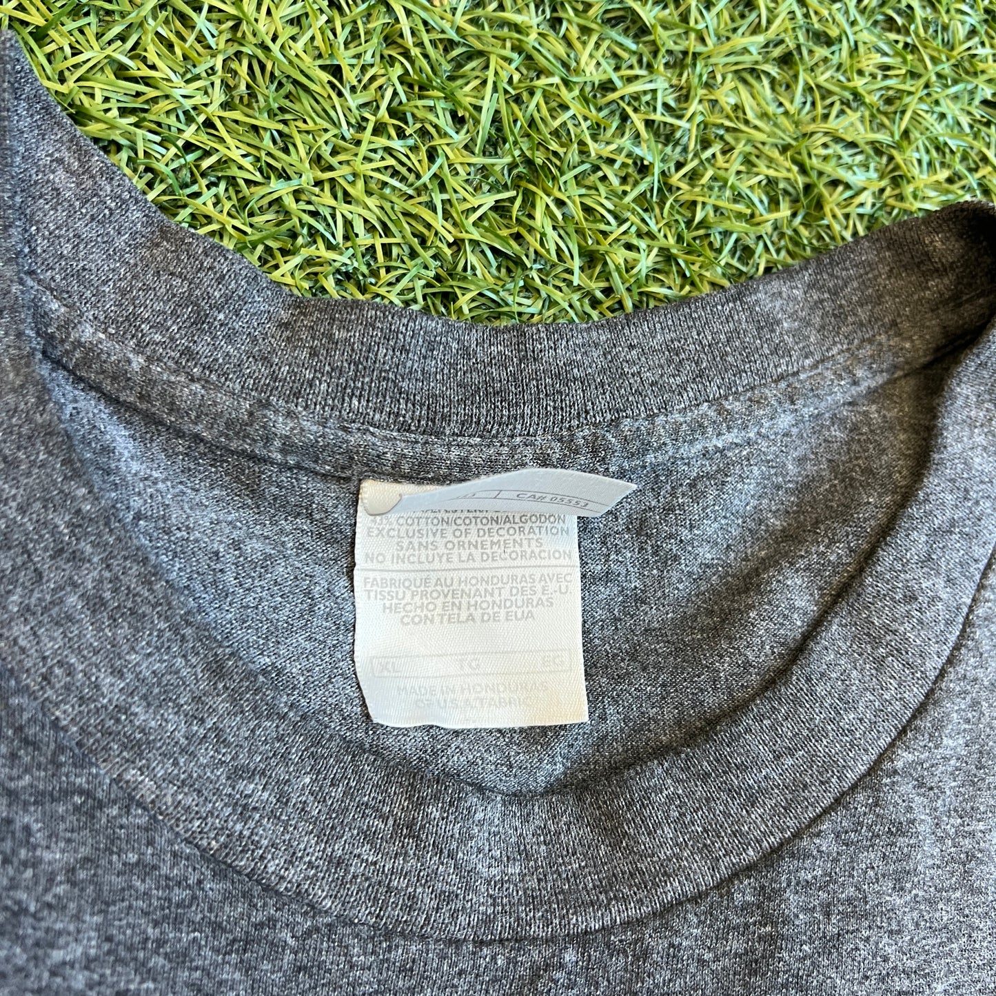 Y2K Nike Silver Tag Dark Grey Tee/Black Swoosh Size XL USED v15737