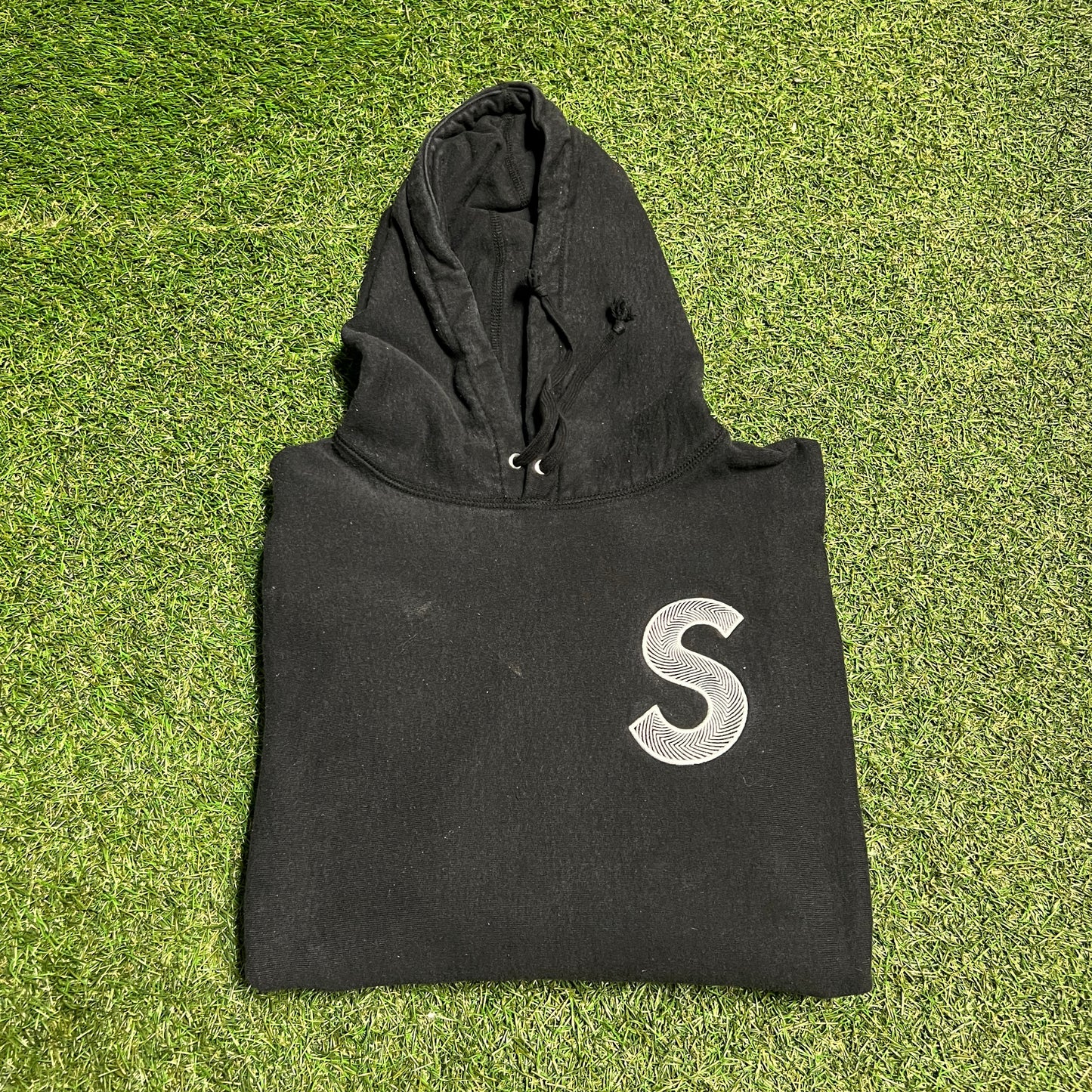 Supreme Stripped S Logo Black Hoodie Size Medium USED x11357