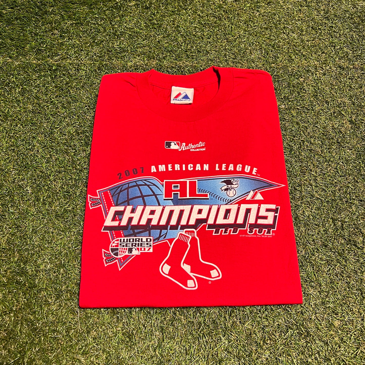 2007 Red Socks World Series Champs Red Tee Size Large USED v13992