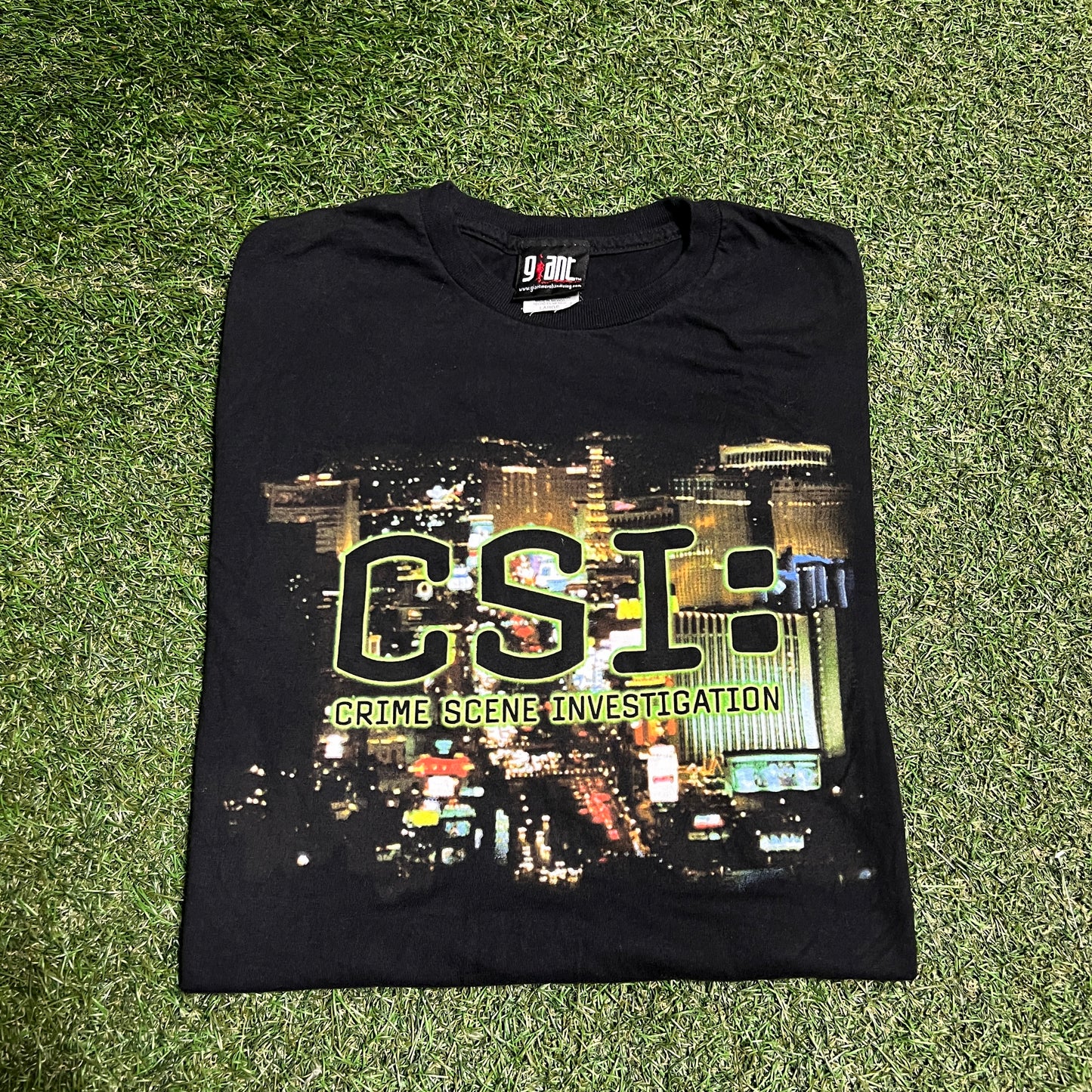 Y2K Crime Scene Investigations TV Tee Size Large USED v15781