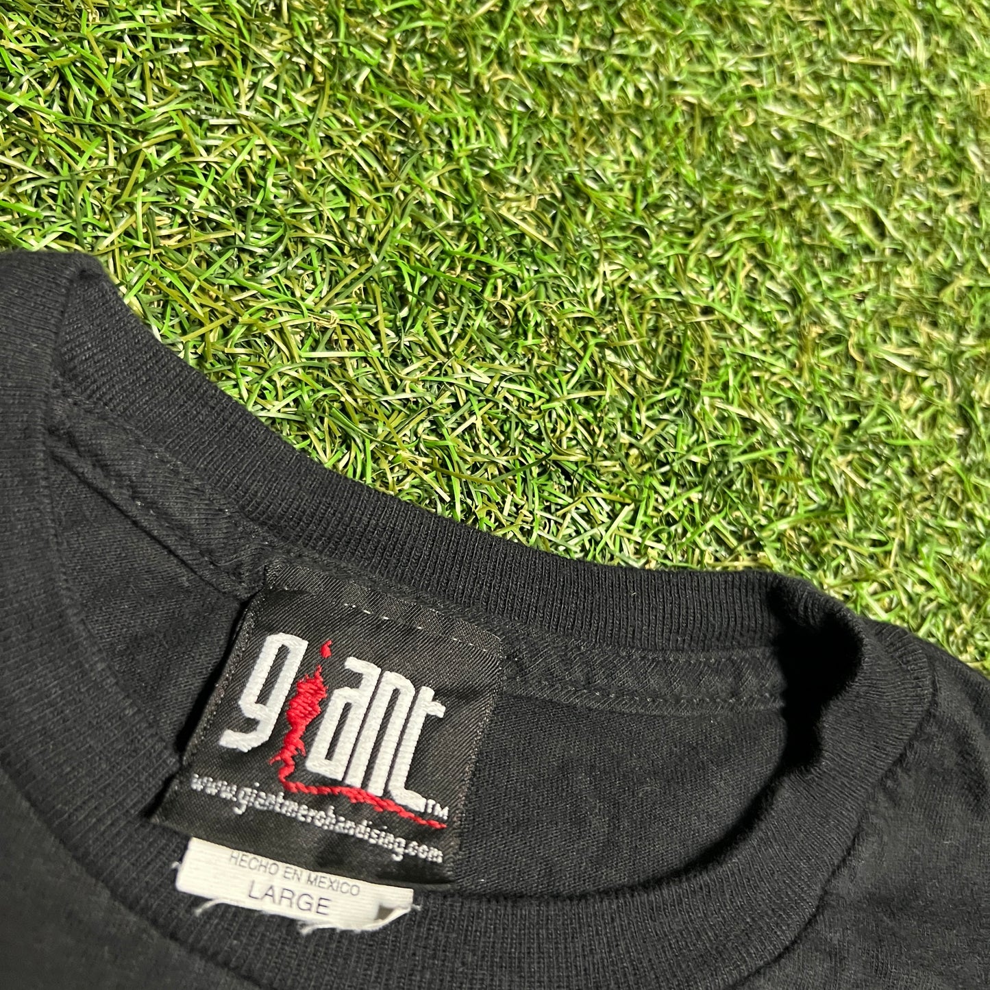 Y2K Crime Scene Investigations TV Tee Size Large USED v15781