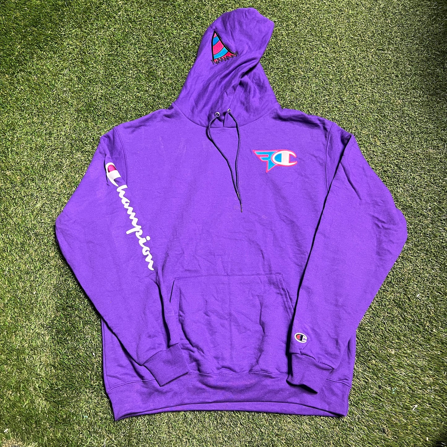 Faze champion hoodie purple (stained) Size Large USED x11450