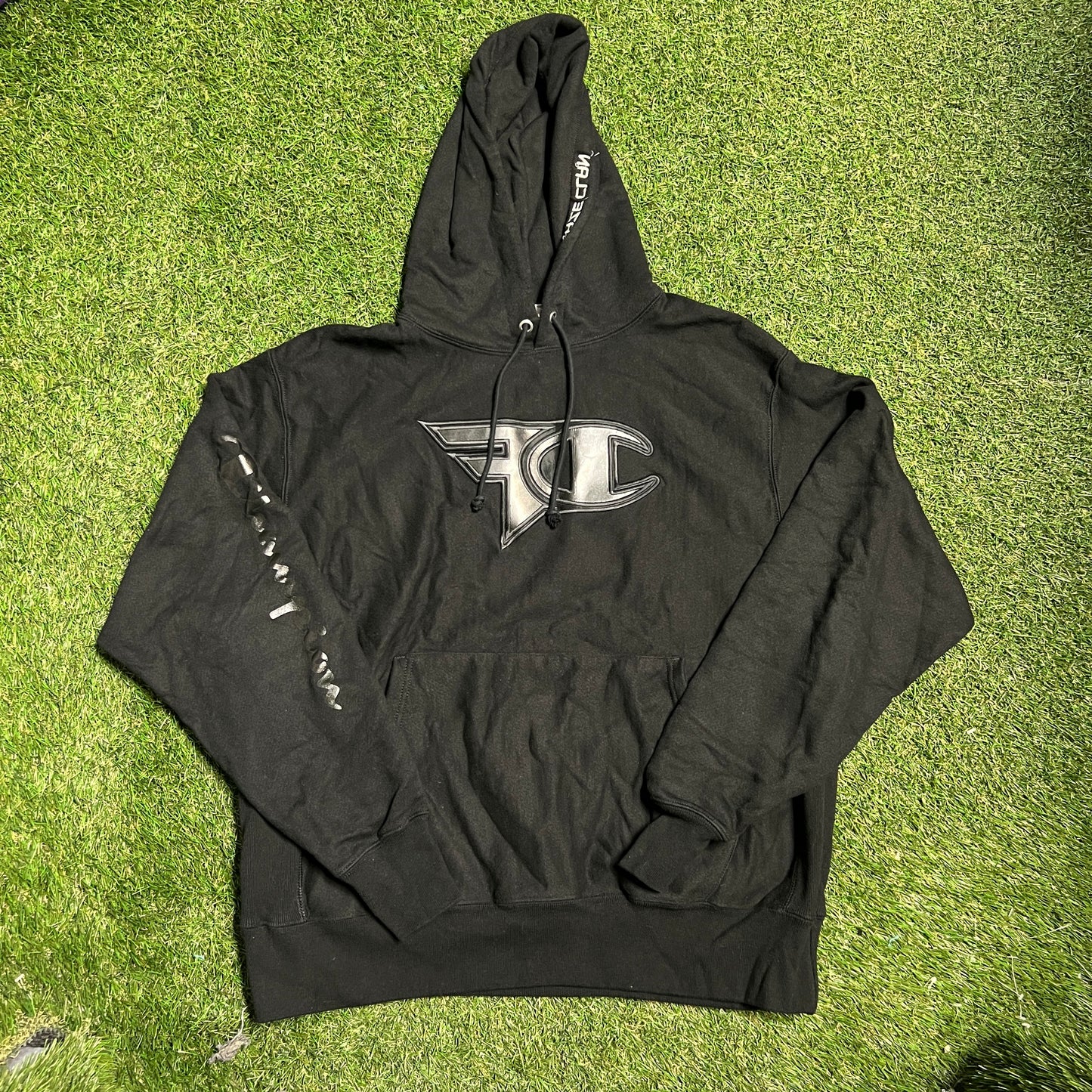 Faze champion hoodie black Size Large USED x11451