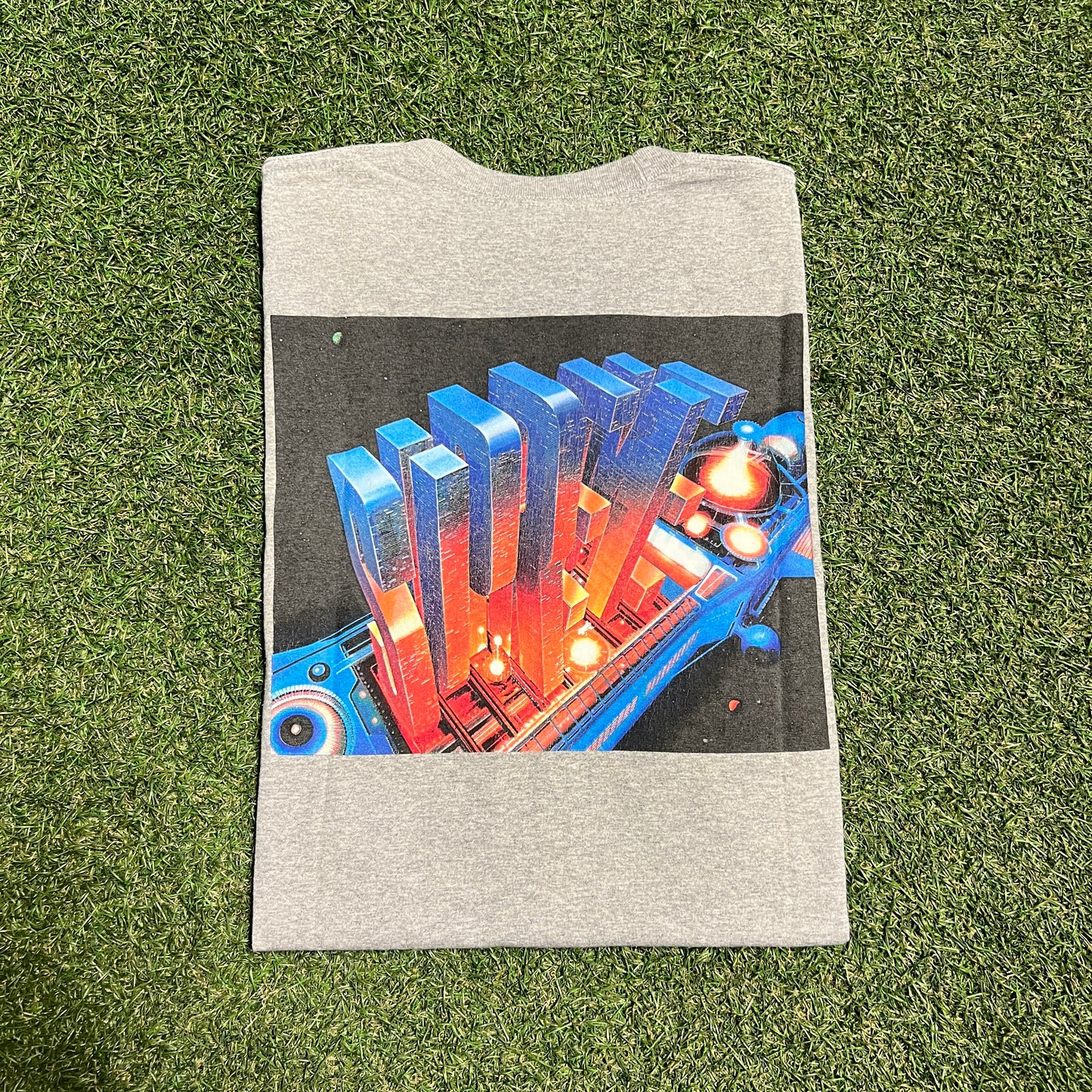 Supreme Skyscaper 2017 Grey Tee Size Medium USED x12779
