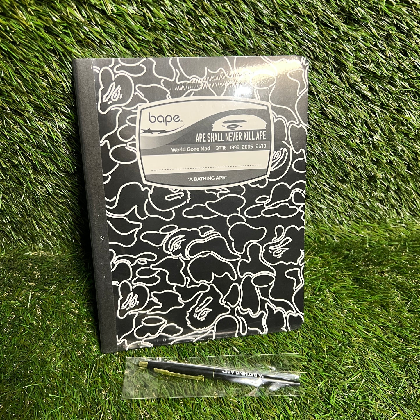 Bape Notebook 3-Pack w/ Pen NEW x12318