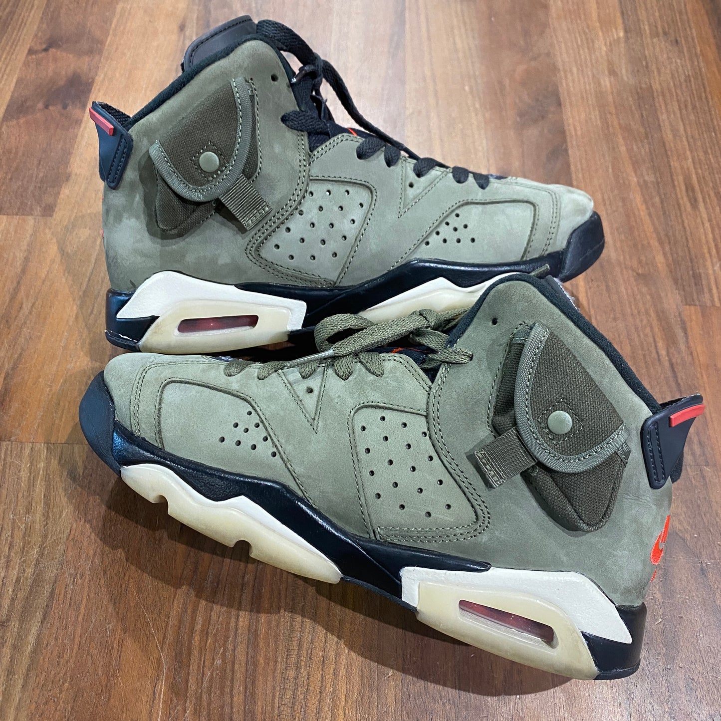 Jordan 6 Travis Scott (GS) Olive Size 6Y USED s14085