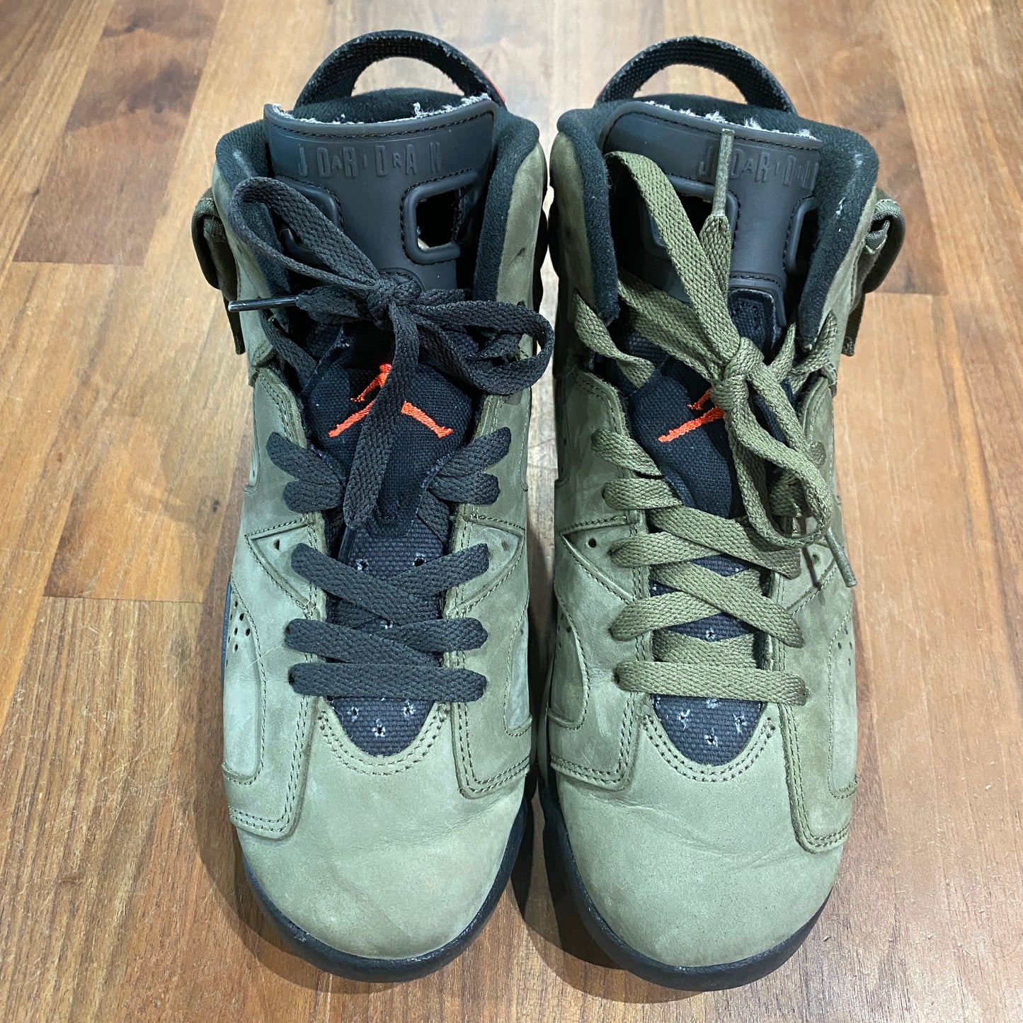 Jordan 6 Travis Scott (GS) Olive Size 6Y USED s14085