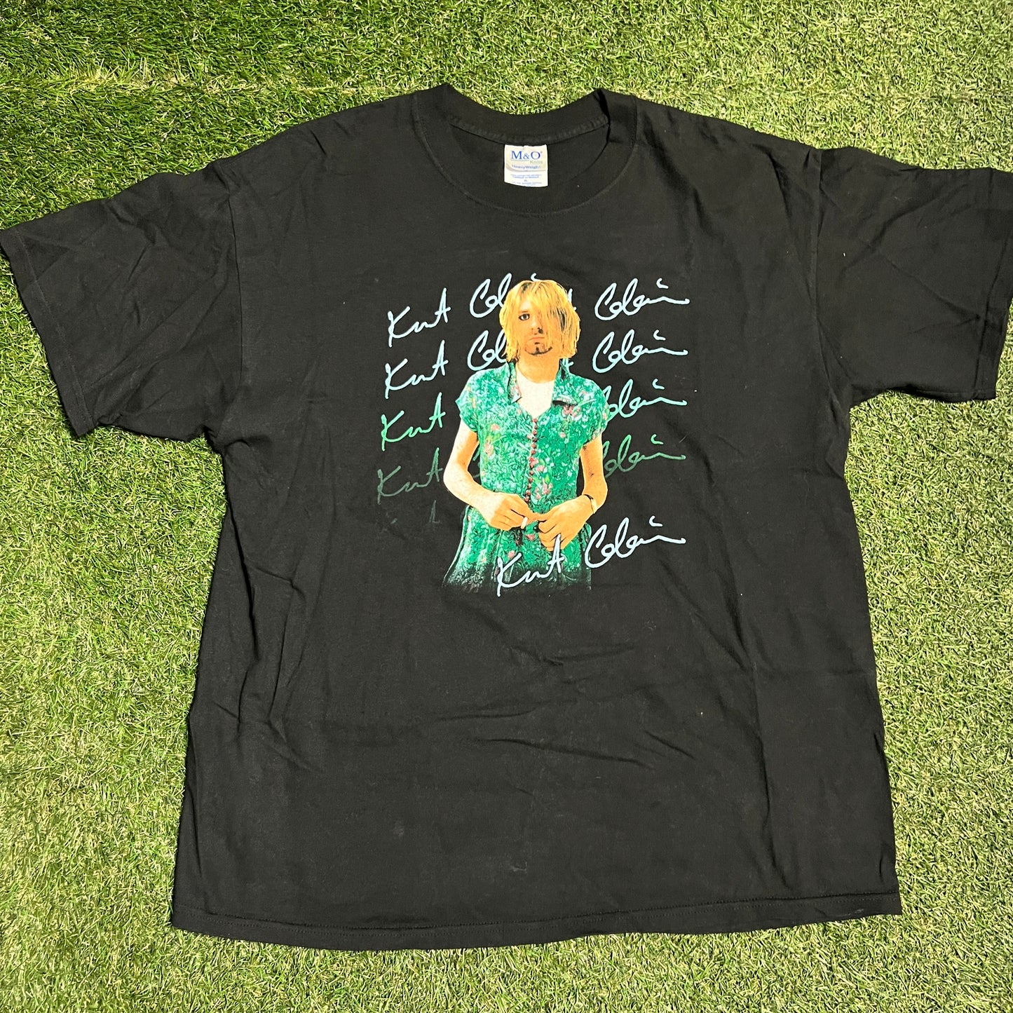 Kurt Cobain Y2K In A Dress M&O Tag Black Tee Size XL USED v14049