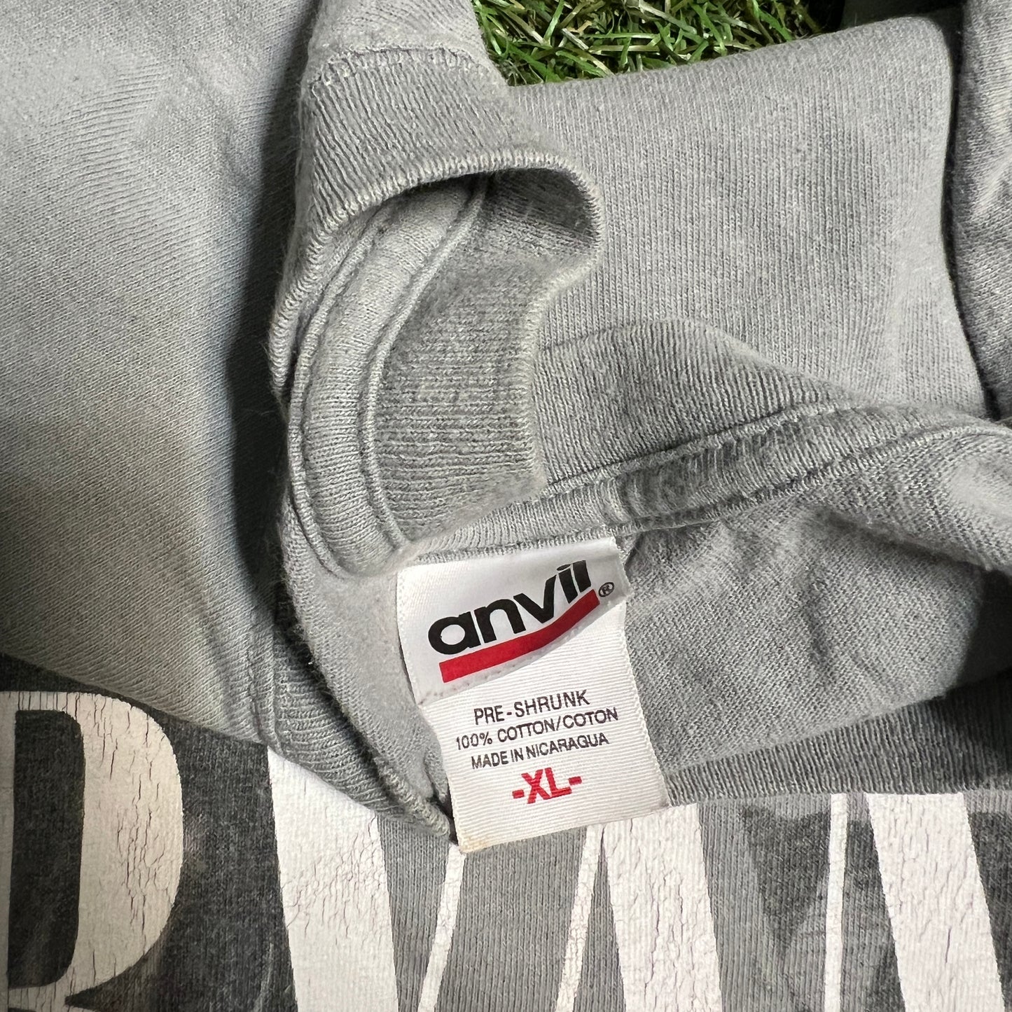 2009 Nirvana Group Photo Grey Tee Size XL USED v14051