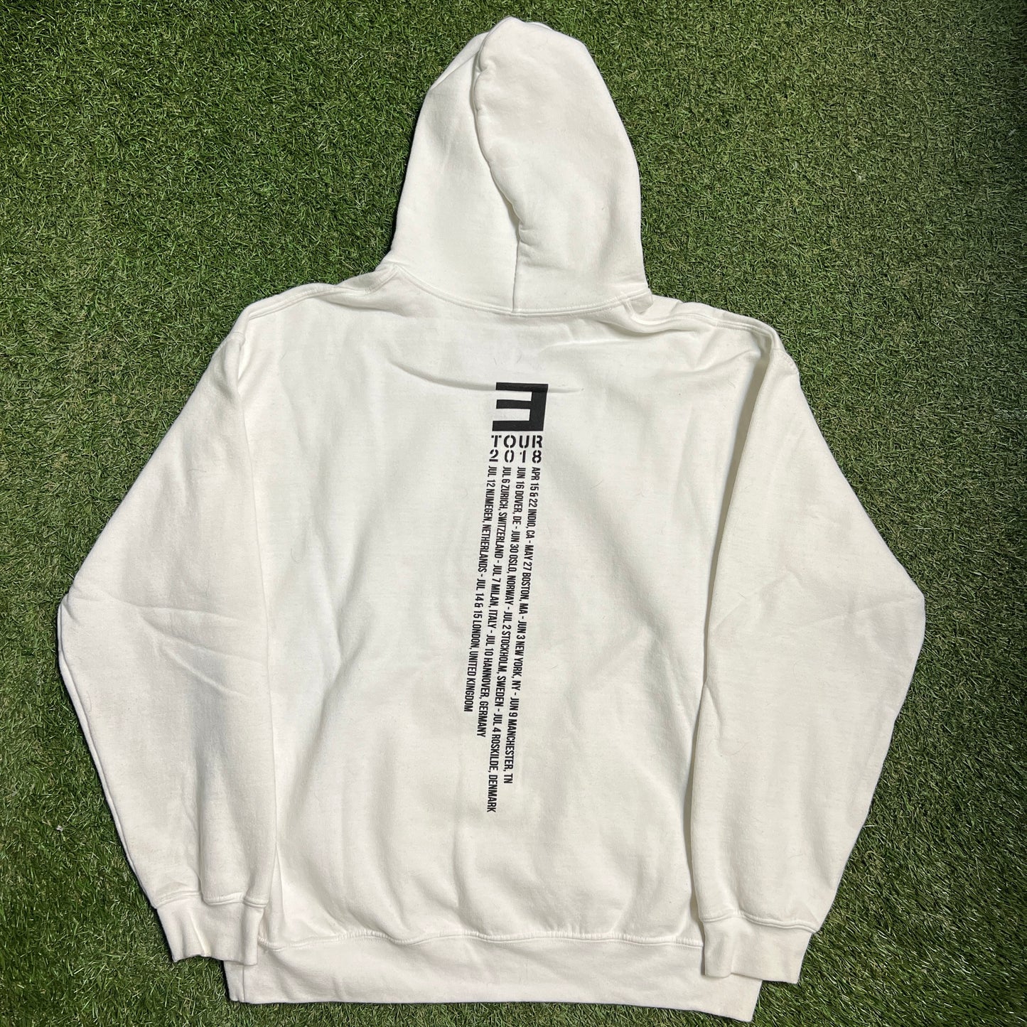 2018 Eminem Euro Tour White Hoodie Size Large USED v5226