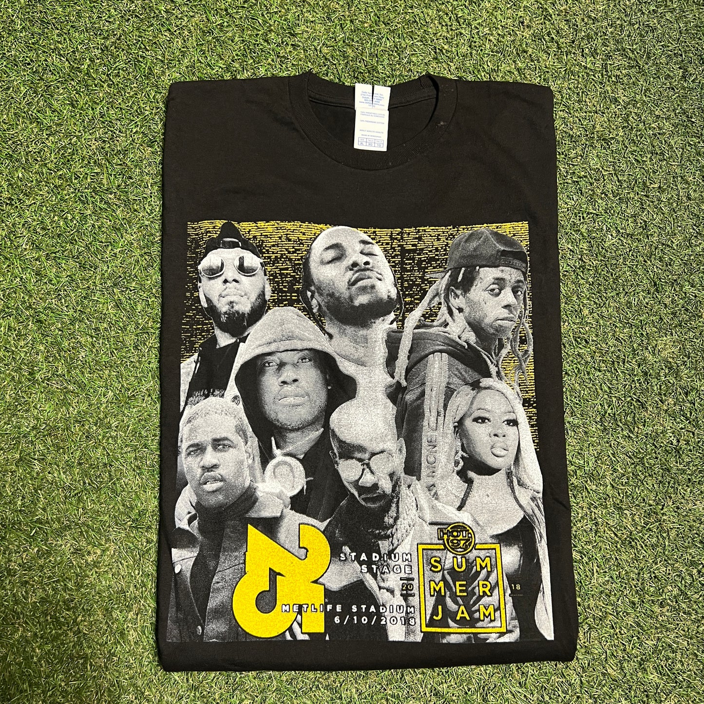 2018 Summer Jam Lineup Tee Size XL USED v9057