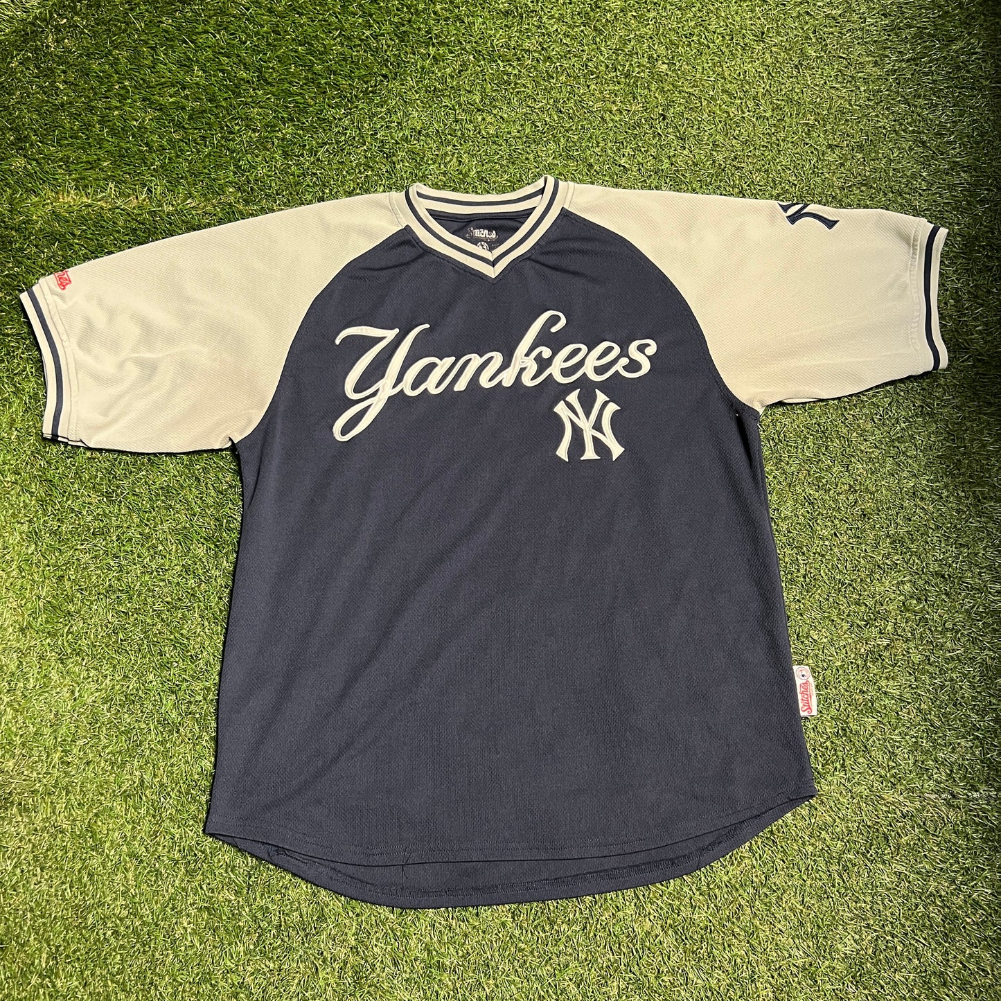 Yankees stitches jersey navy Size Large USED v14074