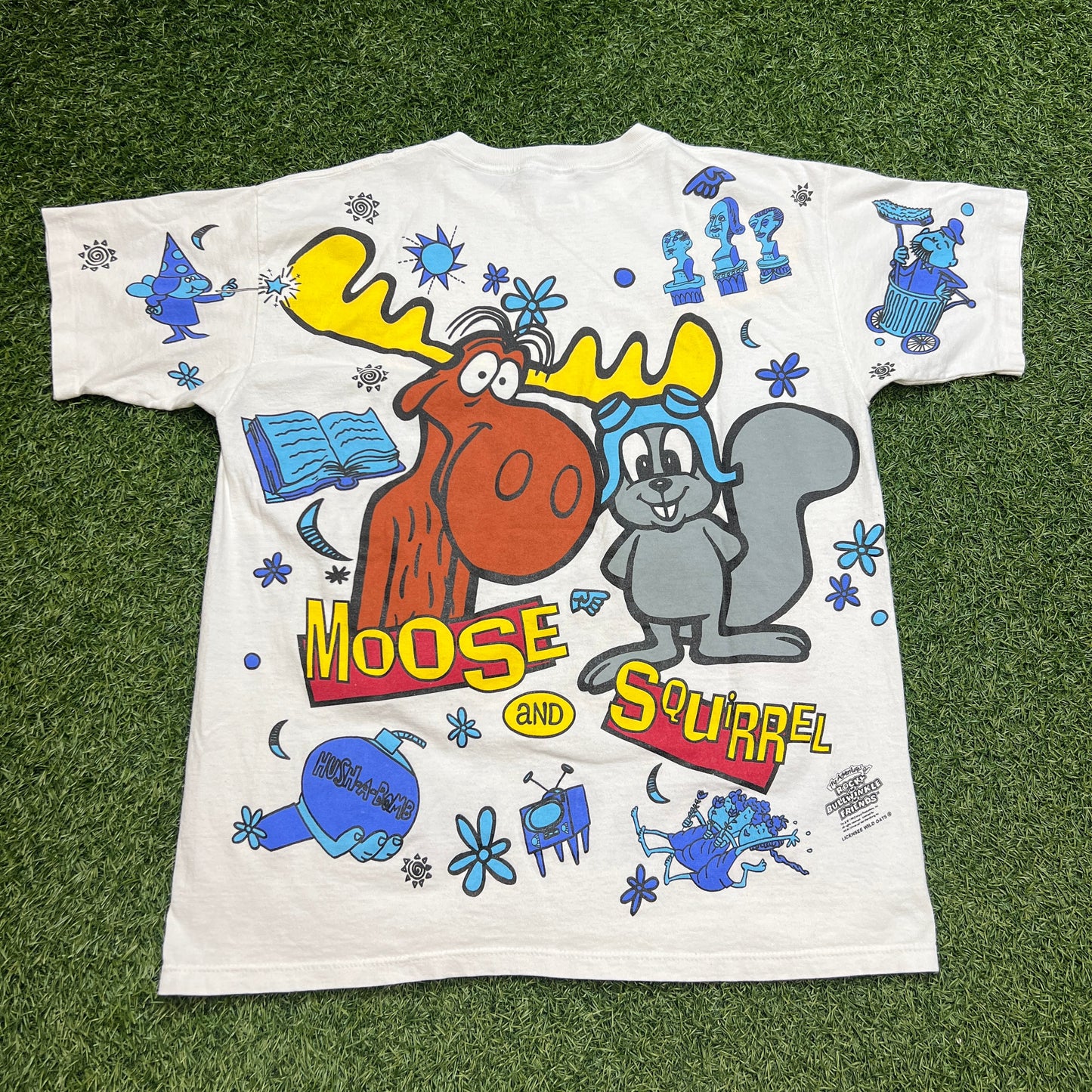 1993 The adventures of Rocky and Bullwinkle and Friends Moose and Squirrel AOP tee wild oats tag Size Large USED