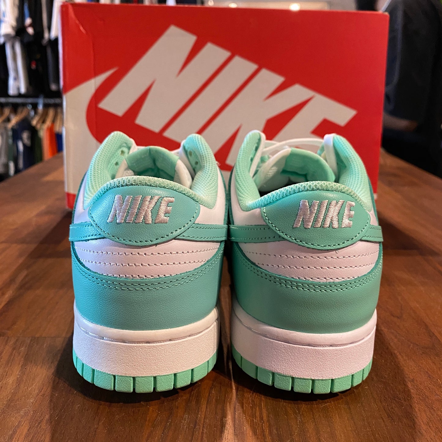 Nike Dunk Low Green Glow Size 9.5m / 11w NEW s11162