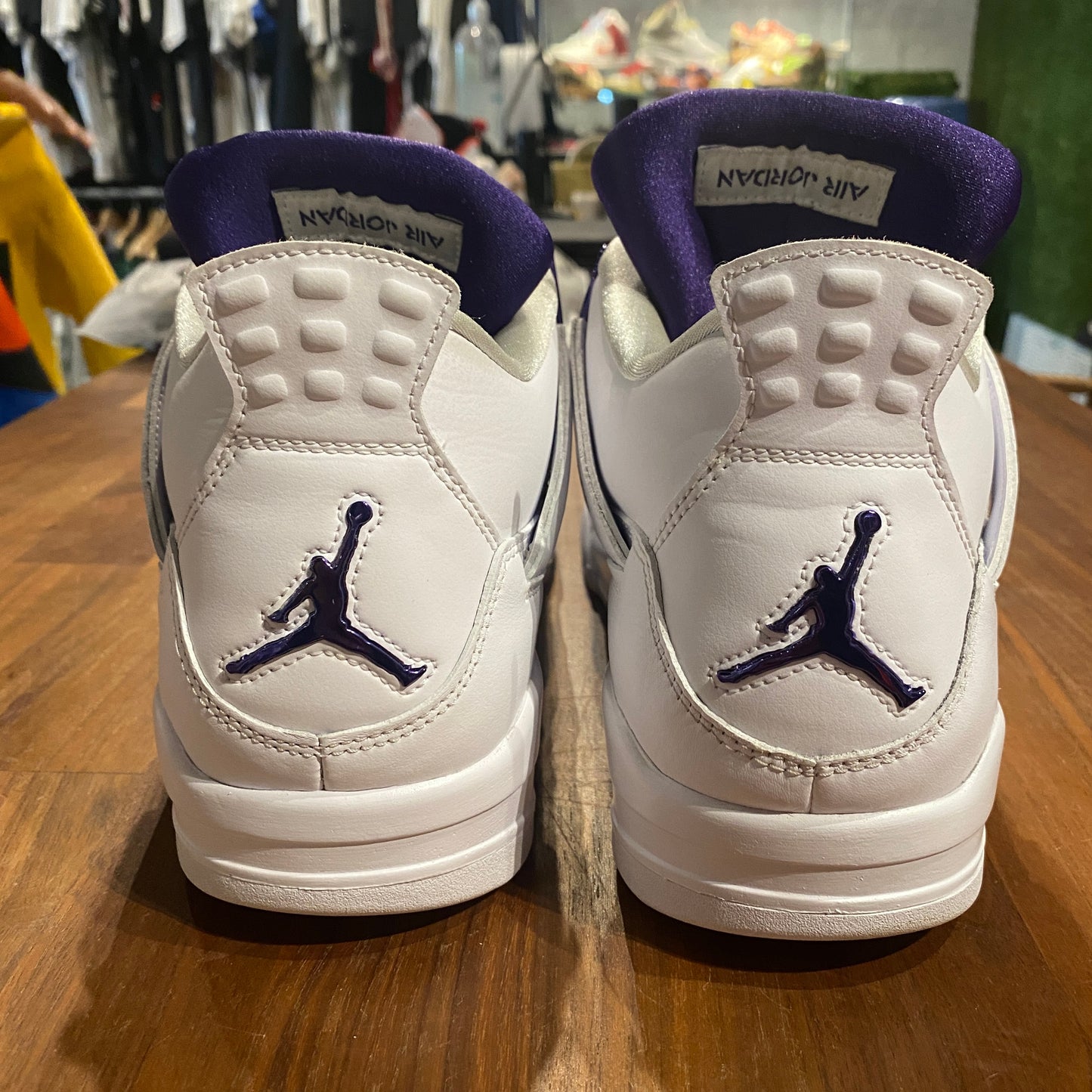 Jordan 4 Metallic Purple 2020 Size 12 USED s11305