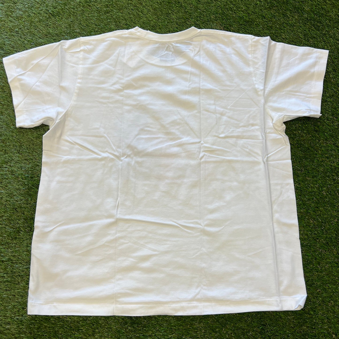 Kaws Sesame ST Uniqlo Group Picture White Tee Size XXL NEW x9178
