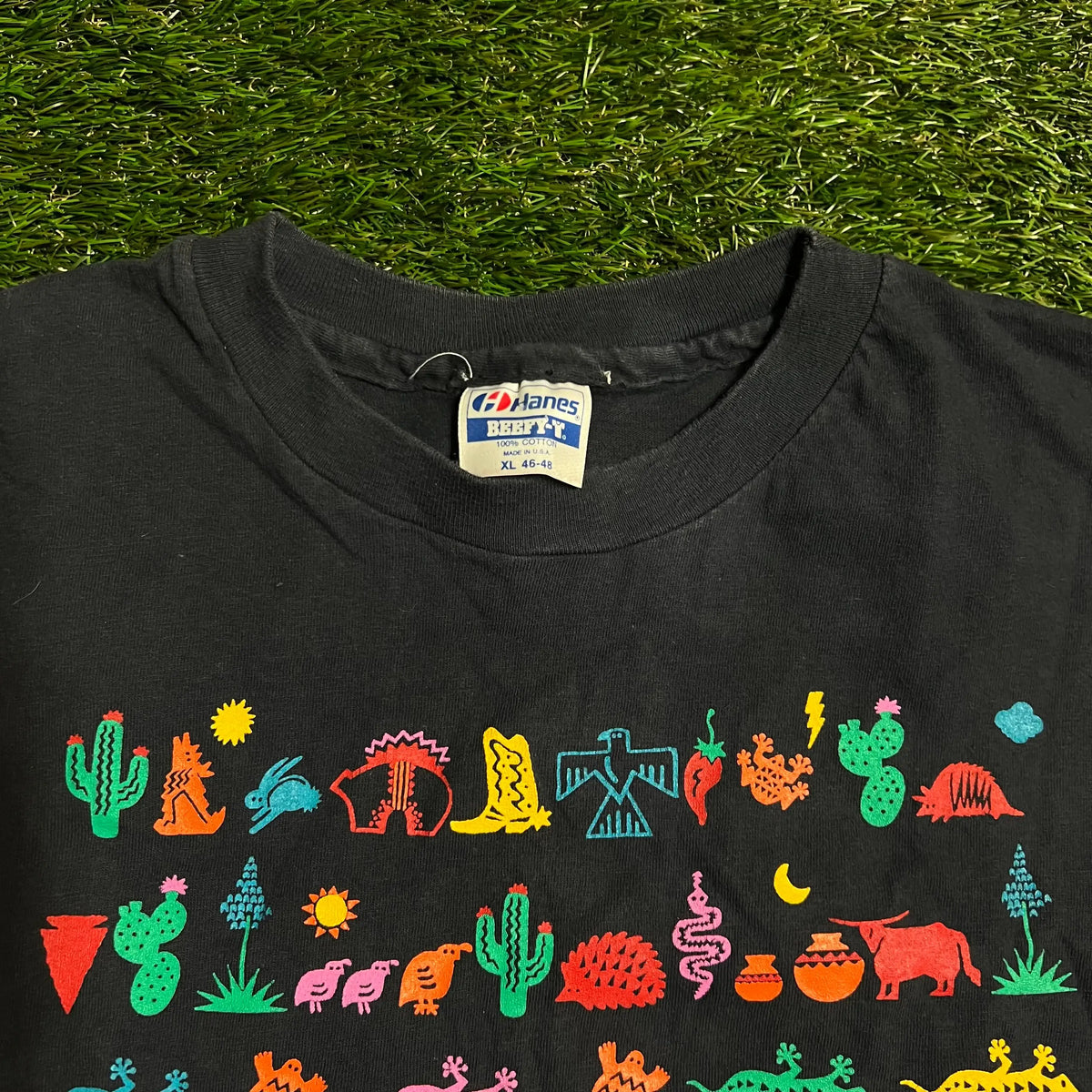 What's What In The West Low + Behold Black Tee Size XL USED V12749