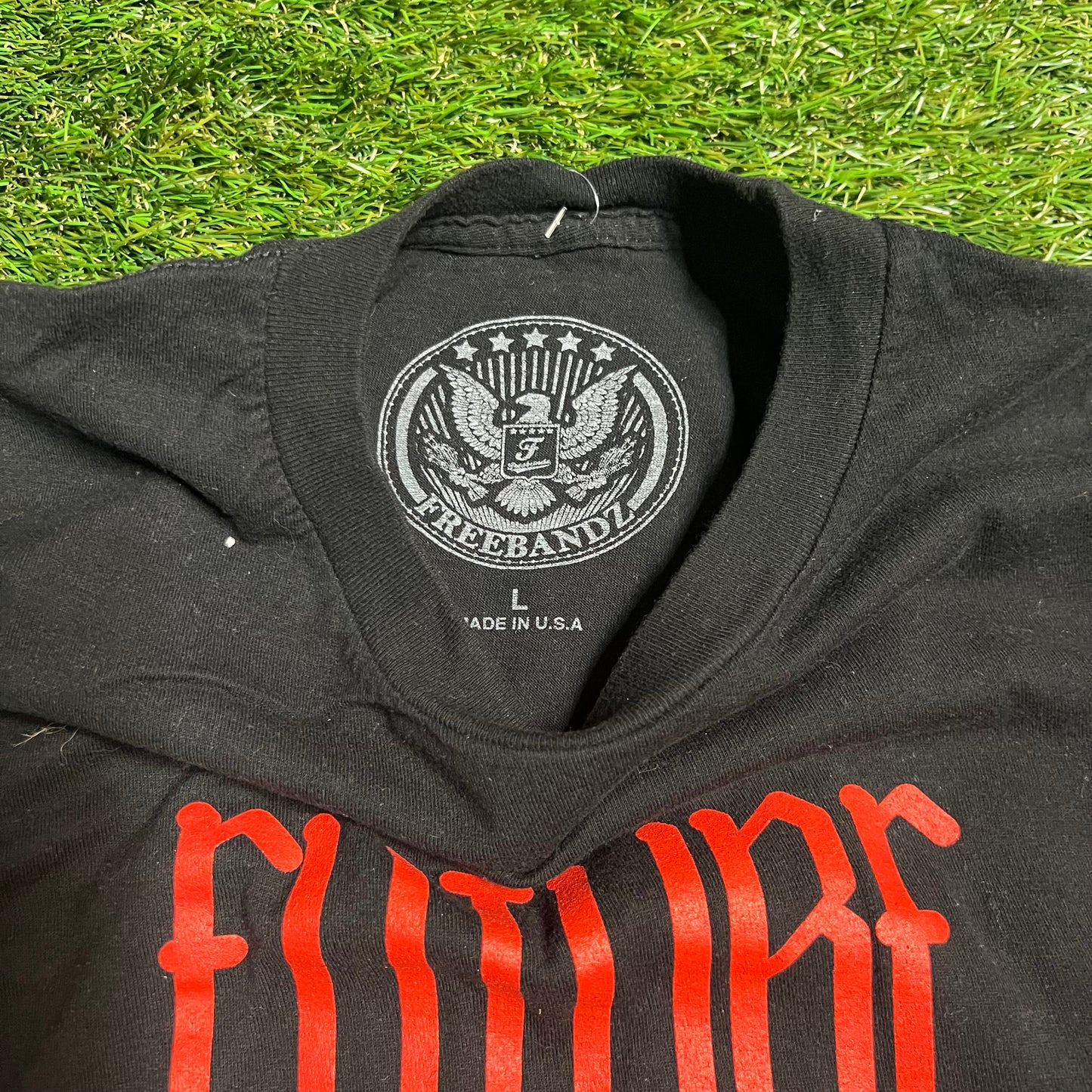 Future Summer Sixteen Black Tee Size Large USED v1821