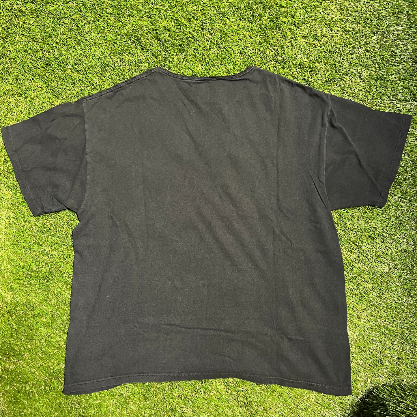 300 moive shield and blood tee wide neck no tag Black Tee Size Large USED v3533