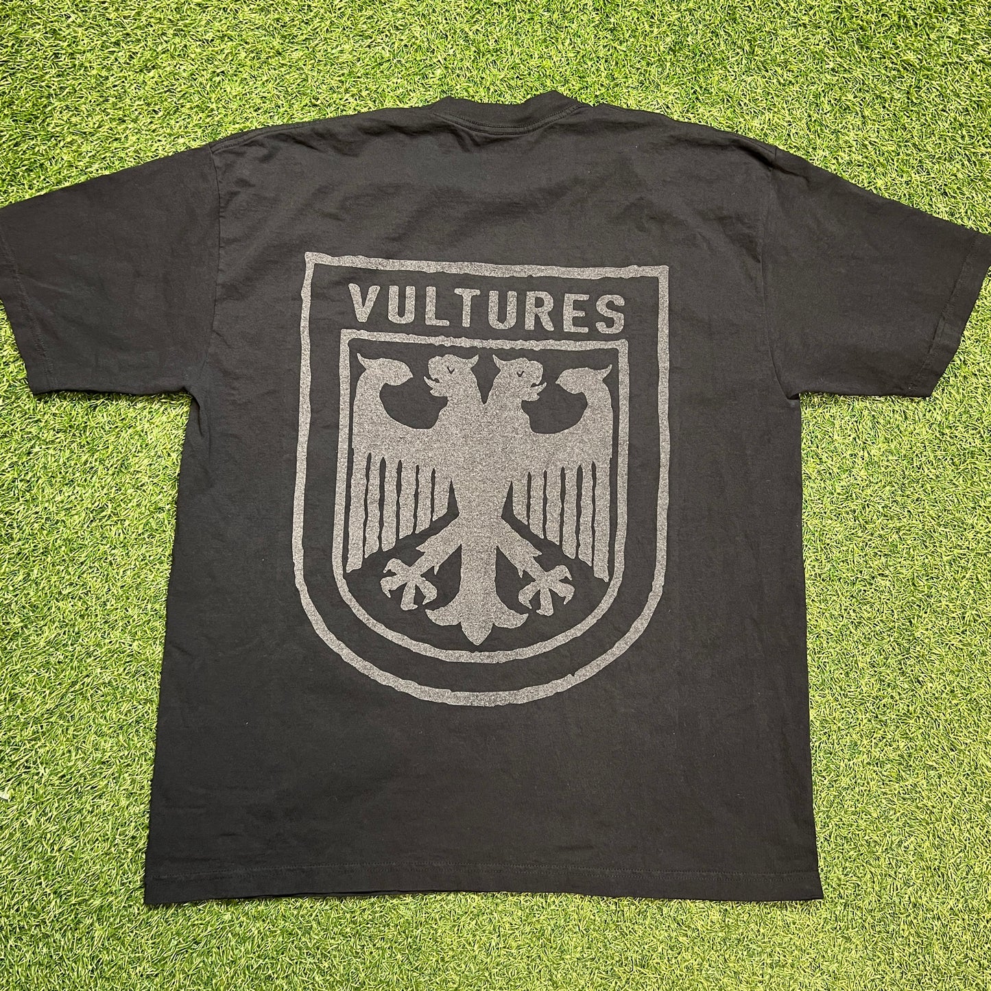 Kanye vultures tee black Size Large NEW x9744