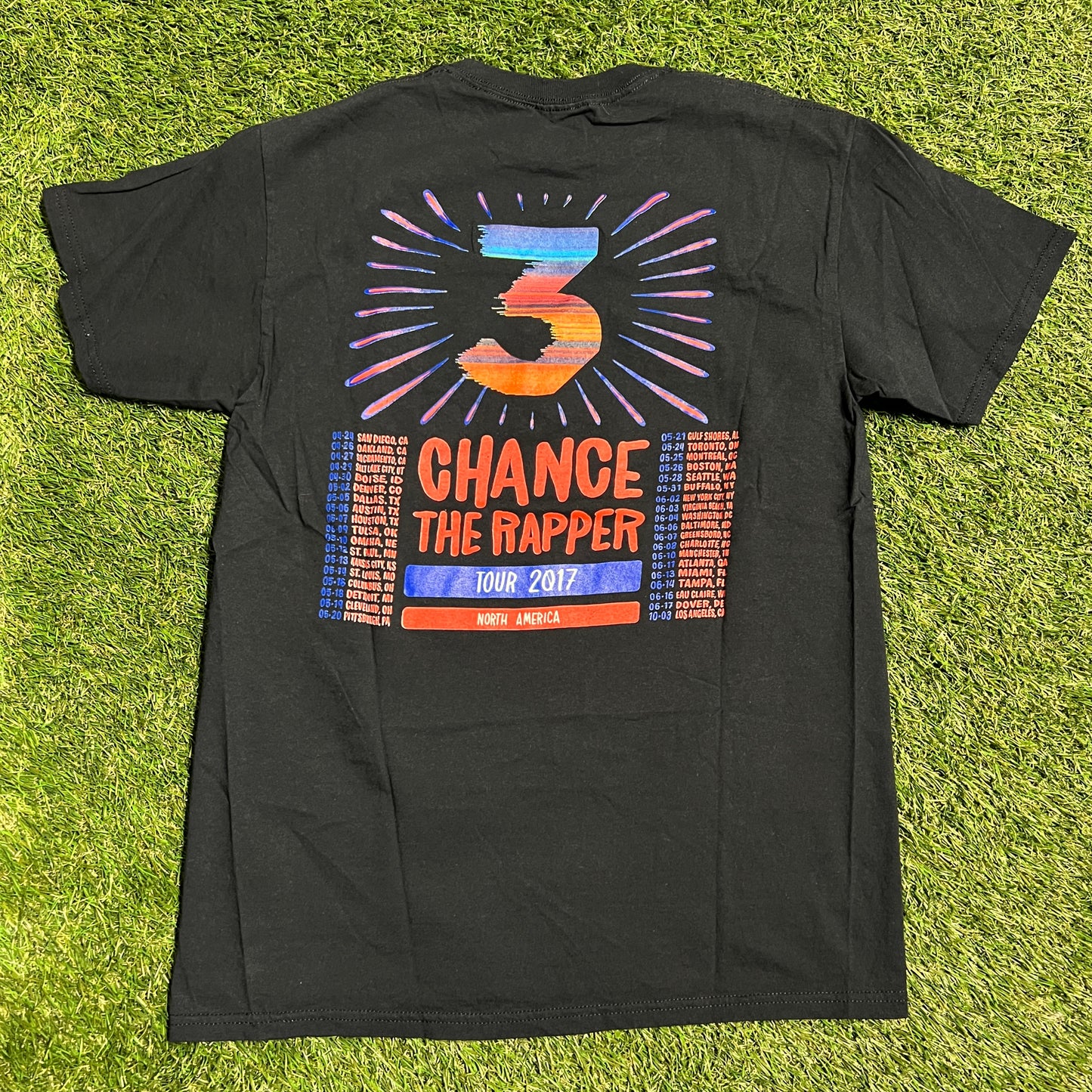 Chance The Rapper Tour 2017 North American Red/White/Blue Graphic Black Tee Size Medium USED x9891