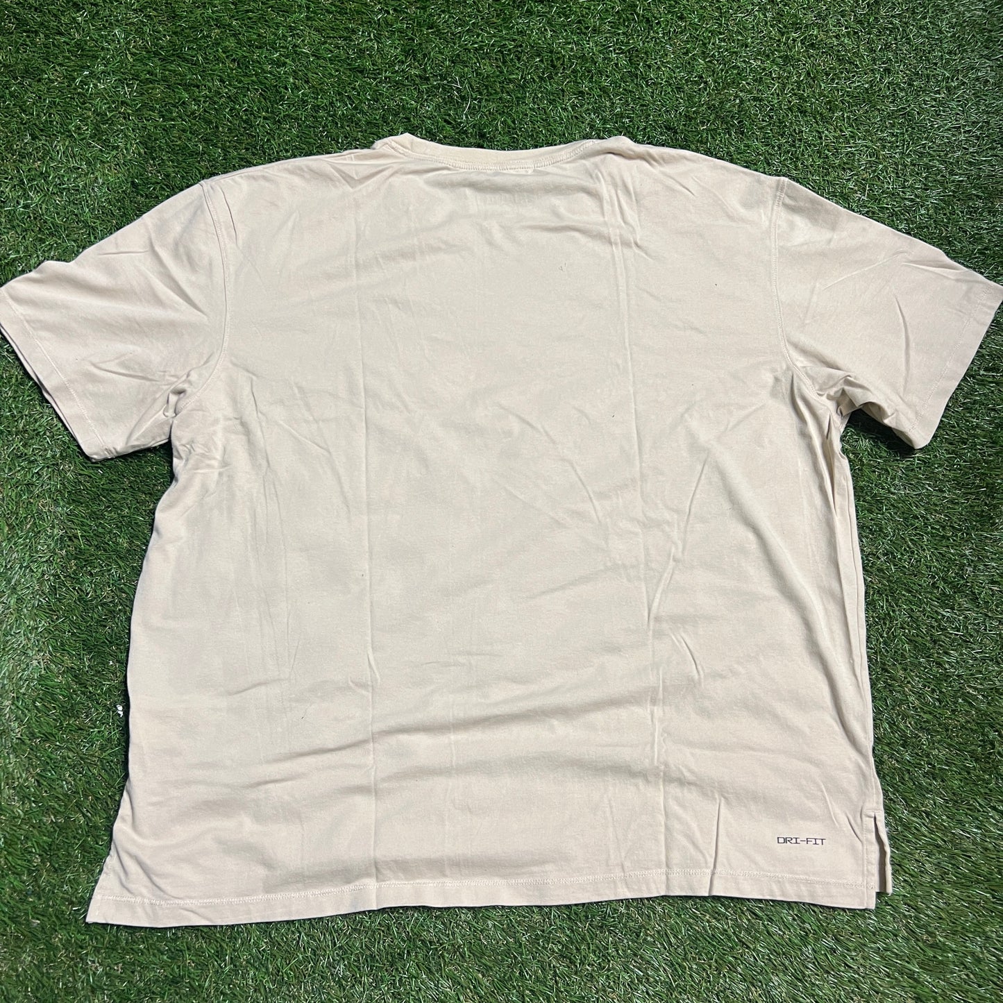 Jordan Front Font Brown Tee Size XL USED v13124