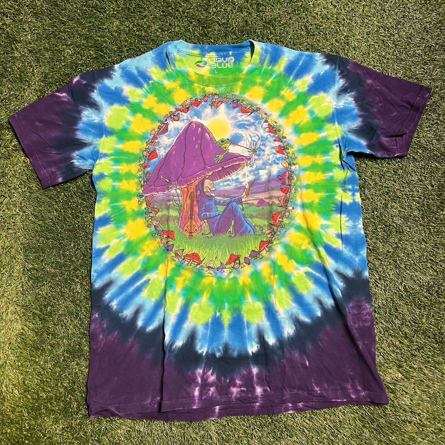 2000 liquid Blue Mushroom Reaper Tie Dye Tee Size Large USED v13188