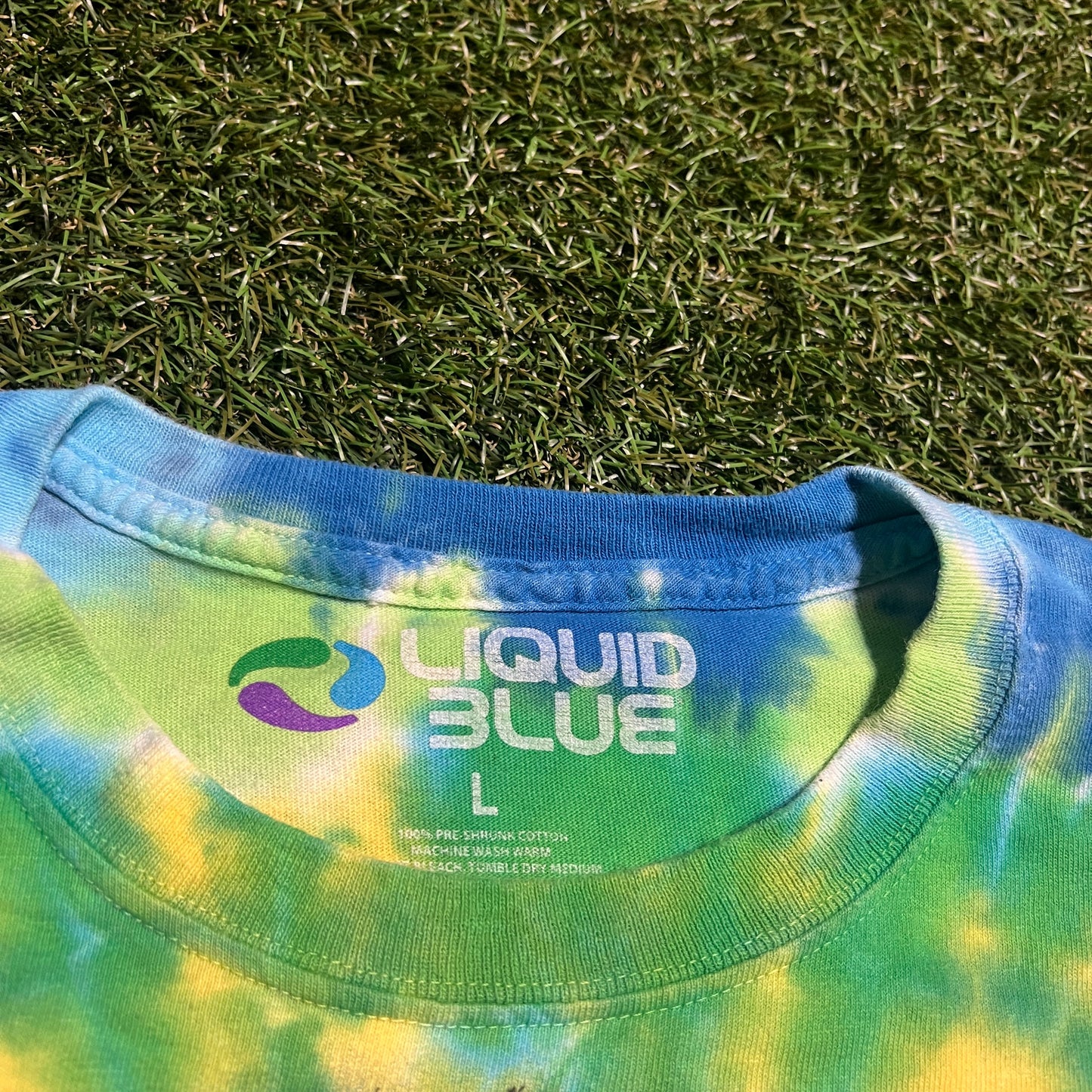 2000 liquid Blue Mushroom Reaper Tie Dye Tee Size Large USED v13188