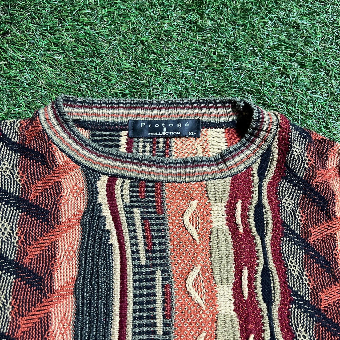 Protege Coogie Style collection knit sweater red Size XL USED v13213