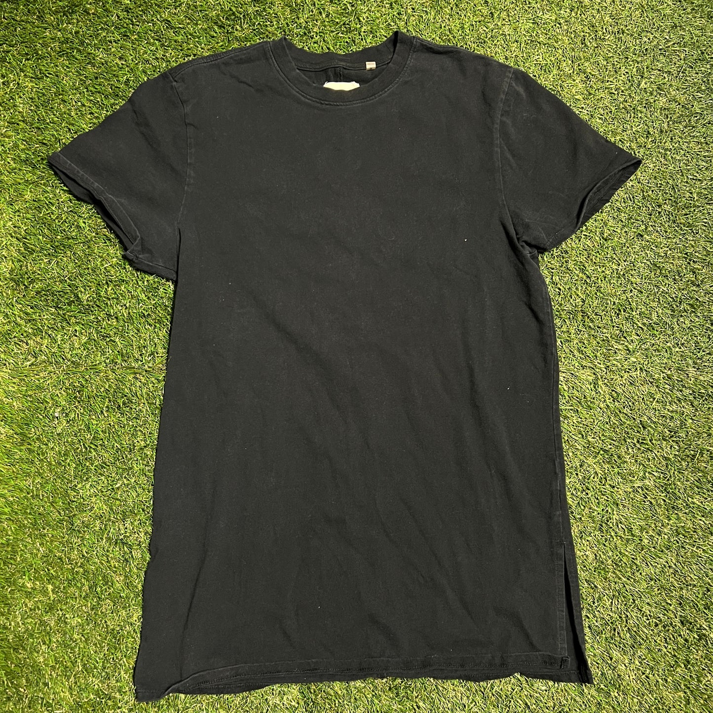 FOG 2017 Collection Black Tee Size Medium USED x10067
