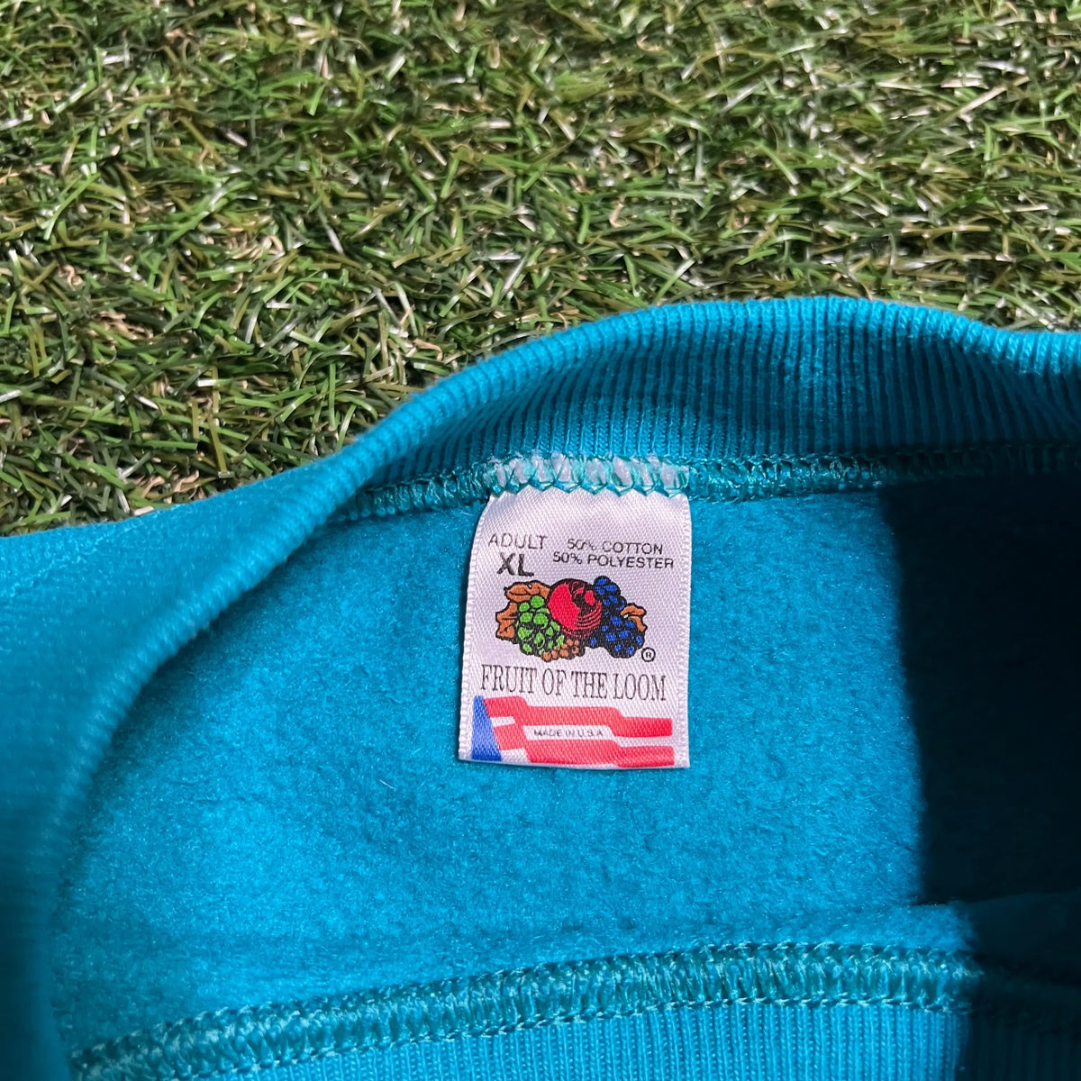 Fruit of the Loom Blank Teal Crewneck Size XL USED v13256