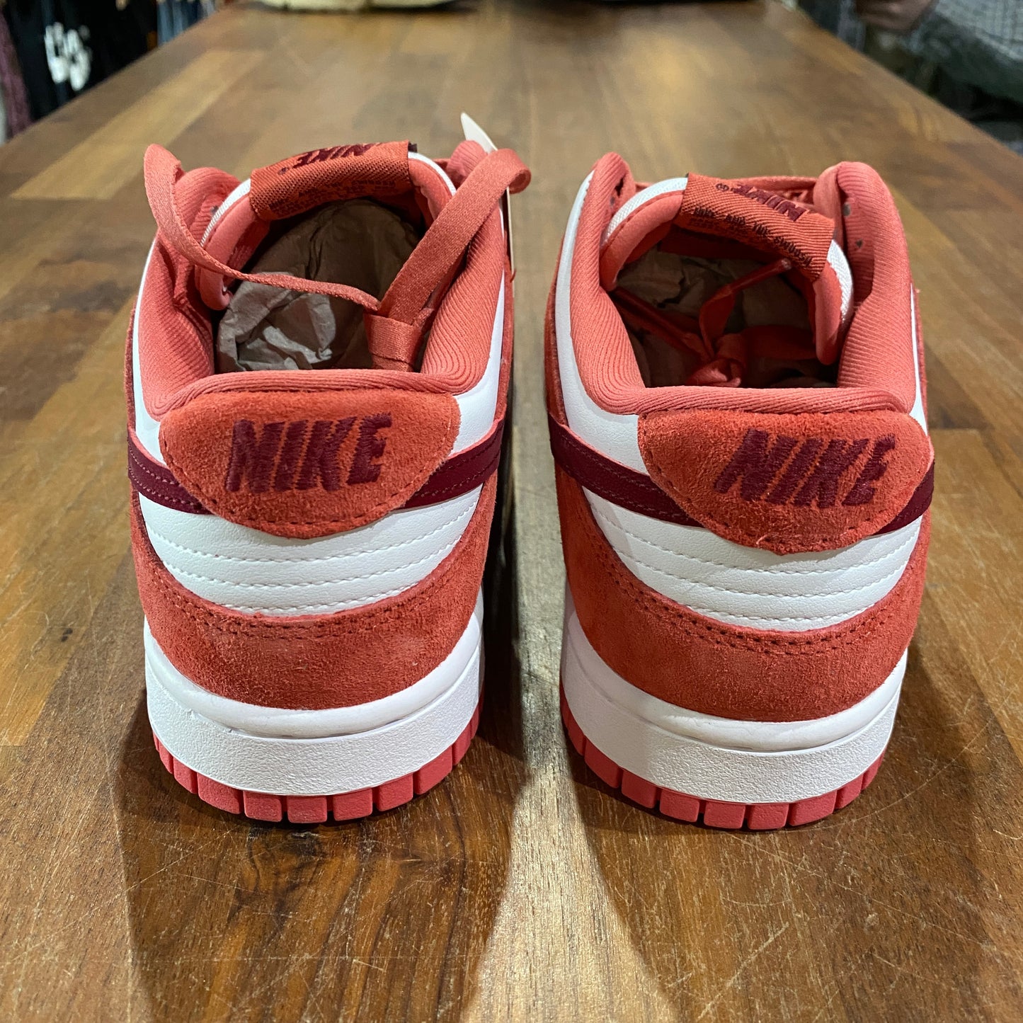 Nike Dunk Low Valentines Day 2024 Size 7m / 8.5w NEW s12469