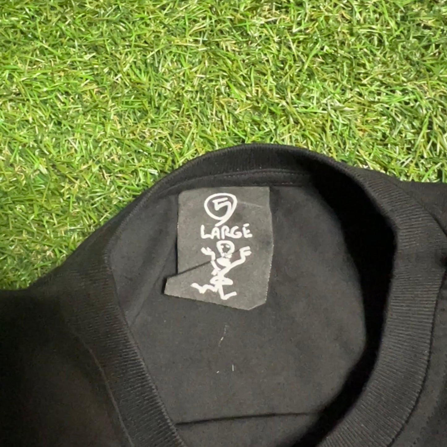 5am Blank Black Tee Size Large USED v7881