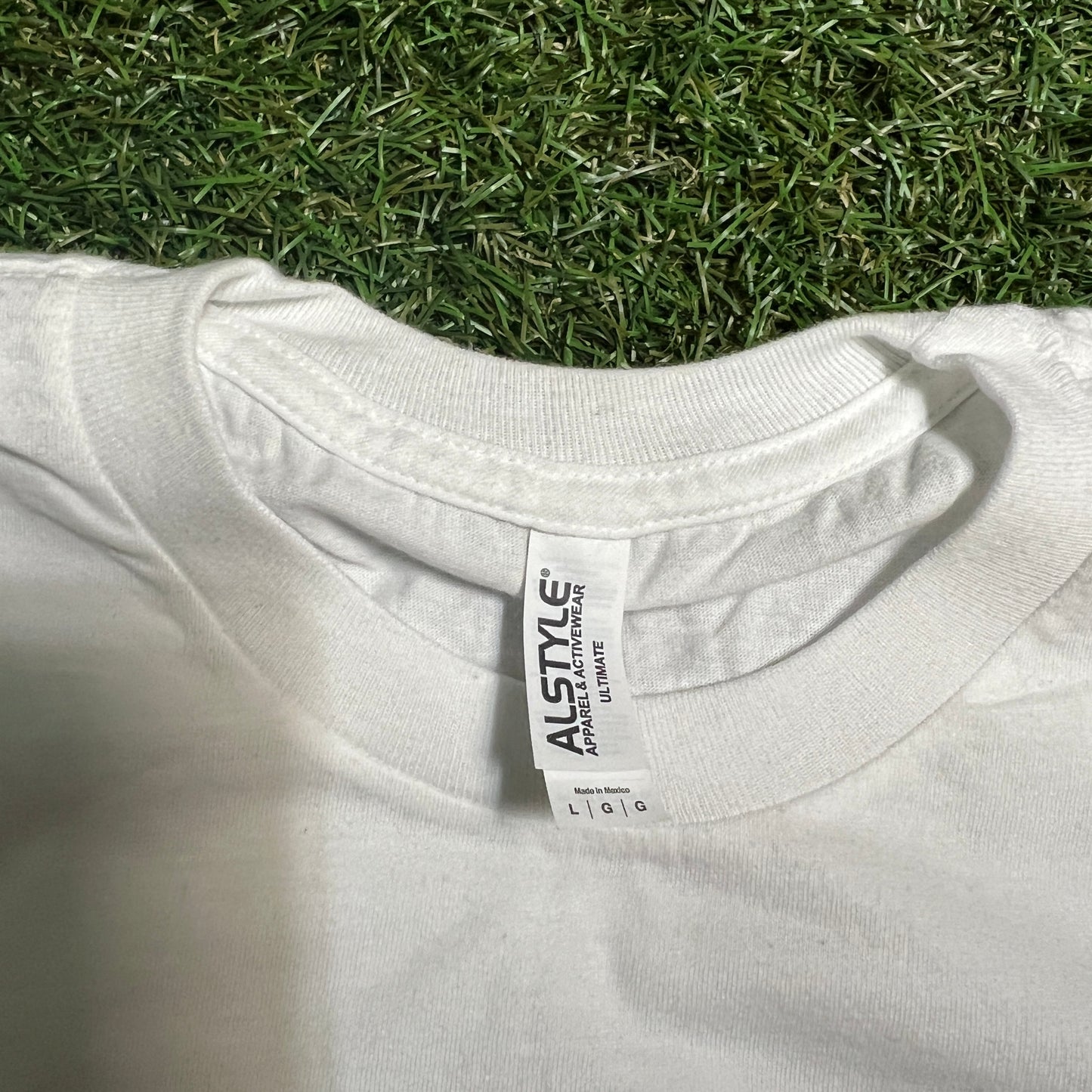 5am Ghost Tee Size Large USED v7873